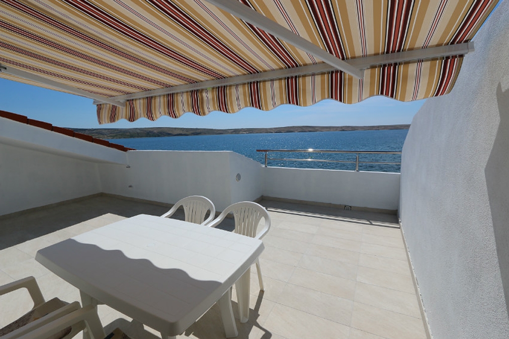 Two bedroom apartment near beach Kustići, Pag (A-4086-e) Two bedroom apartment near beach Kustići, Pag (A-4086-e)