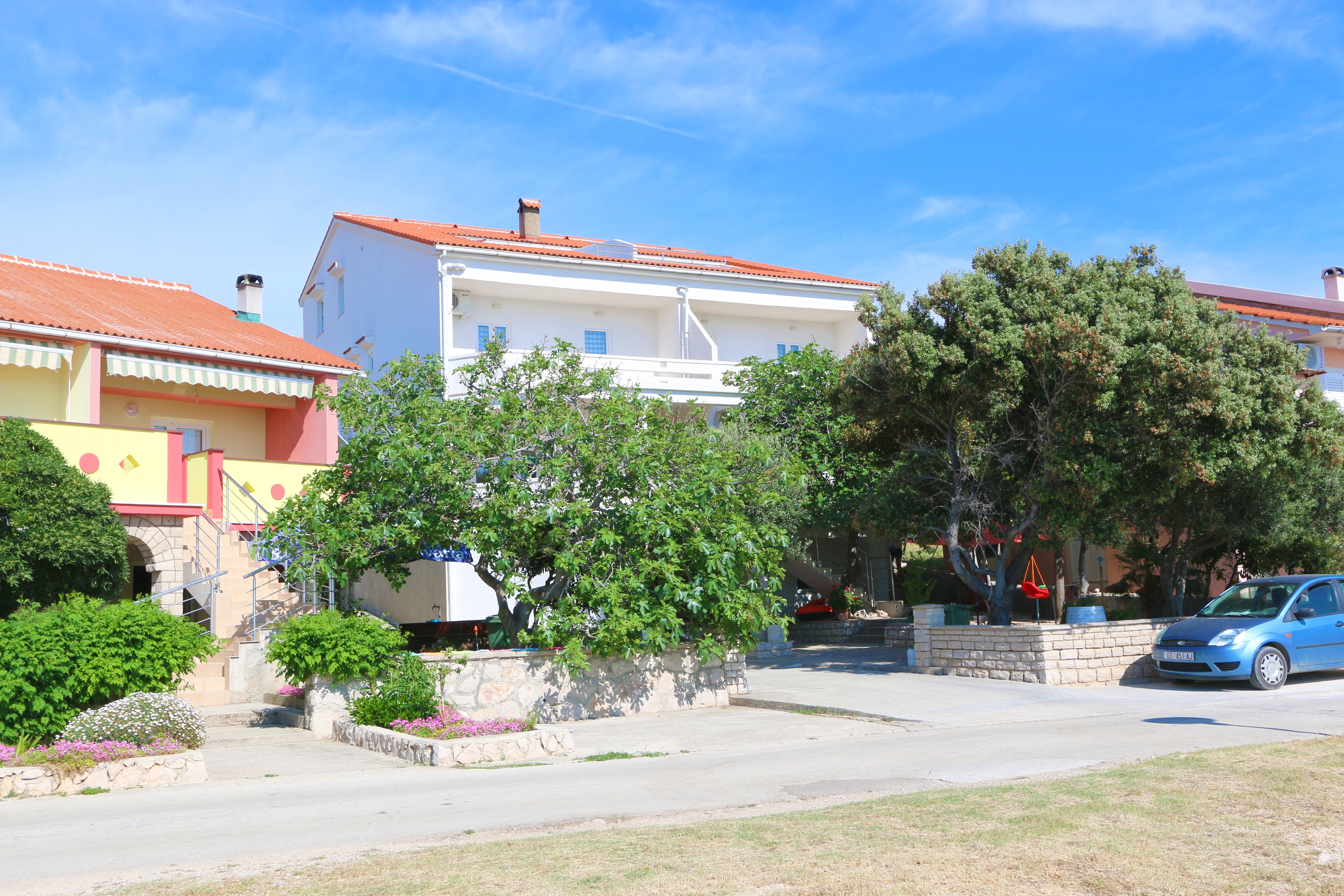 One bedroom apartment near beach Kustići, Pag (A-4086-b)