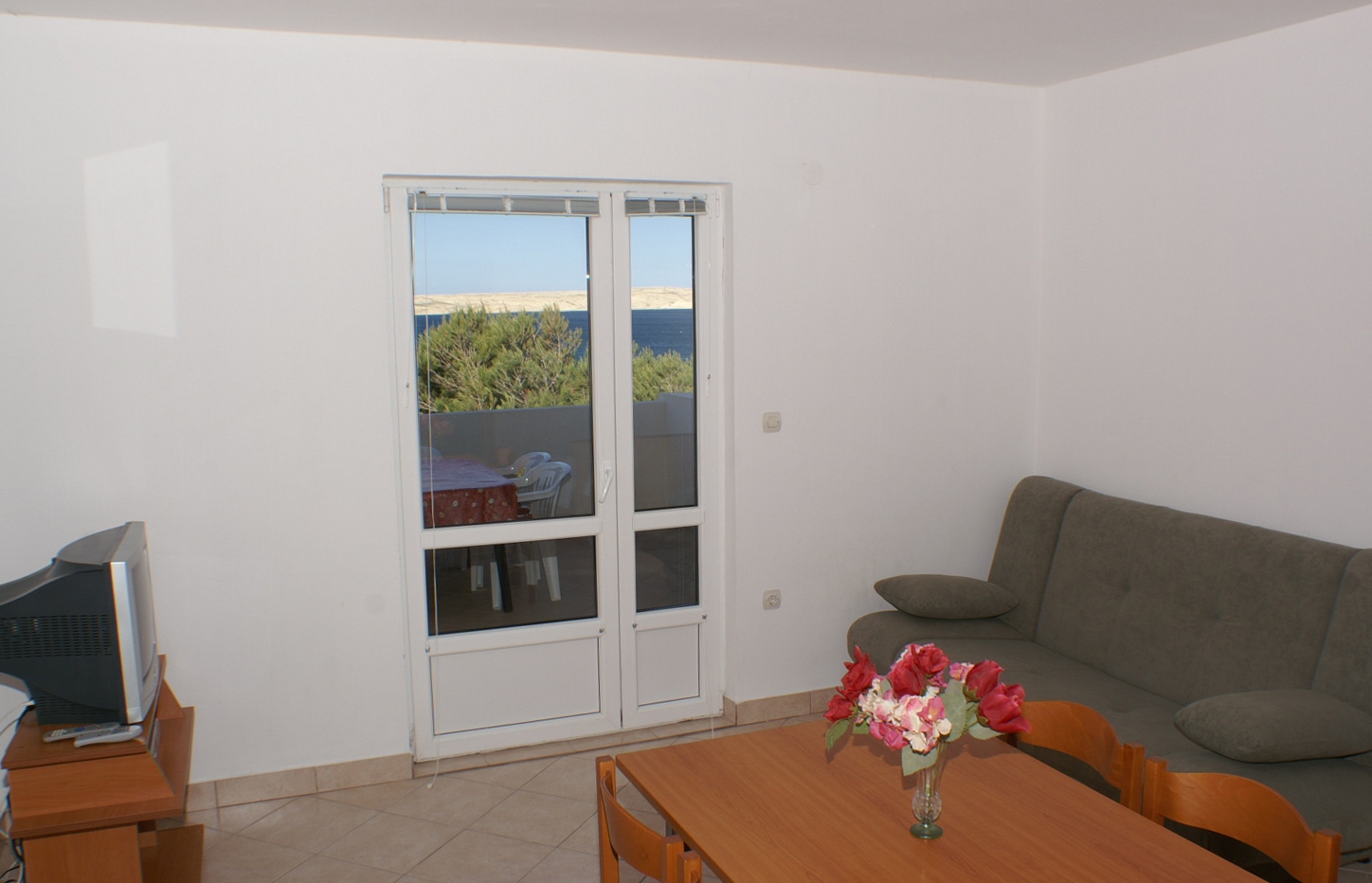 One bedroom apartment near beach Kustići, Pag (A-4087-b)