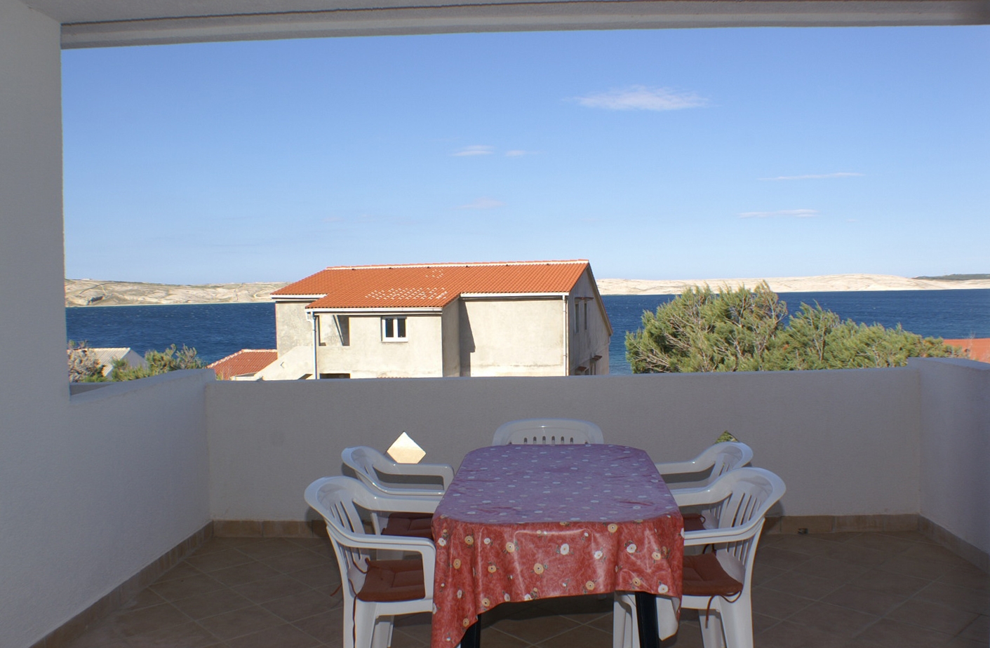 One bedroom apartment near beach Kustići, Pag (A-4087-b)