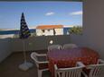 Terrace Kustići, Terrace in the apartment, with a sea view, (pet friendly) and WiFi.