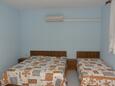 Ložnice Kustići, Ložnice v ubytování typu apartment, s klimatizací, domácí mazlíčci povoleni a WiFi.