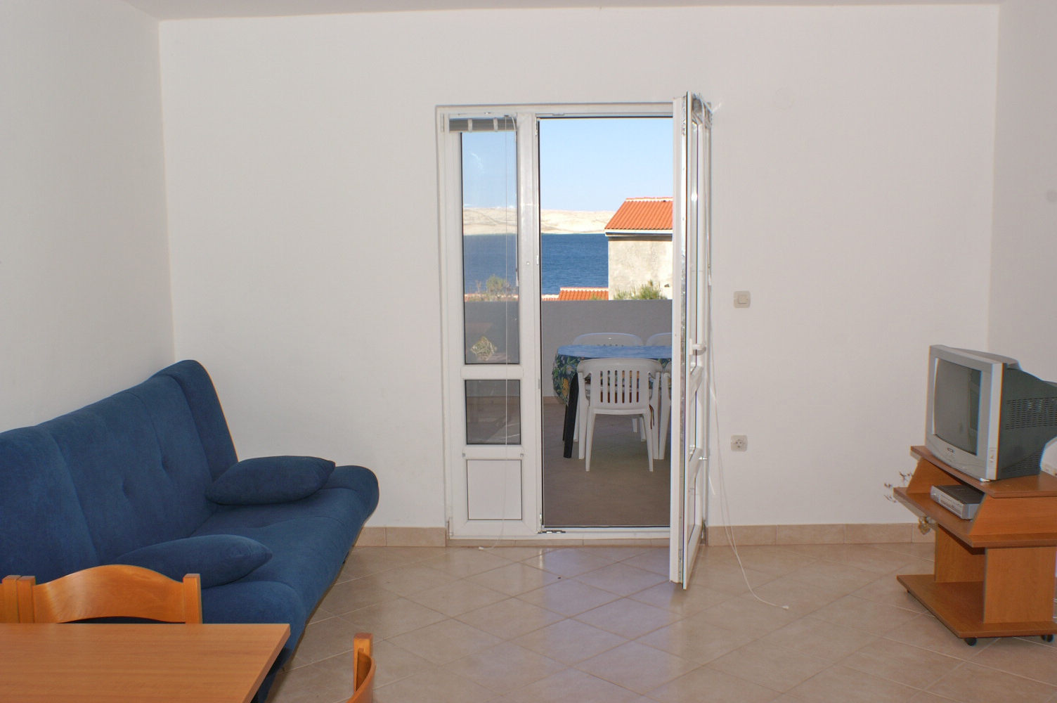 One bedroom apartment near beach Kustići, Pag (A-4087-e)