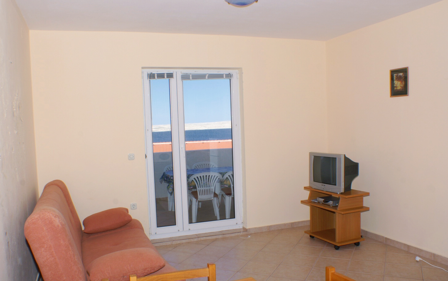 One bedroom apartment near beach Kustići, Pag (A-4087-h) One bedroom apartment near beach Kustići, Pag (A-4087-h)