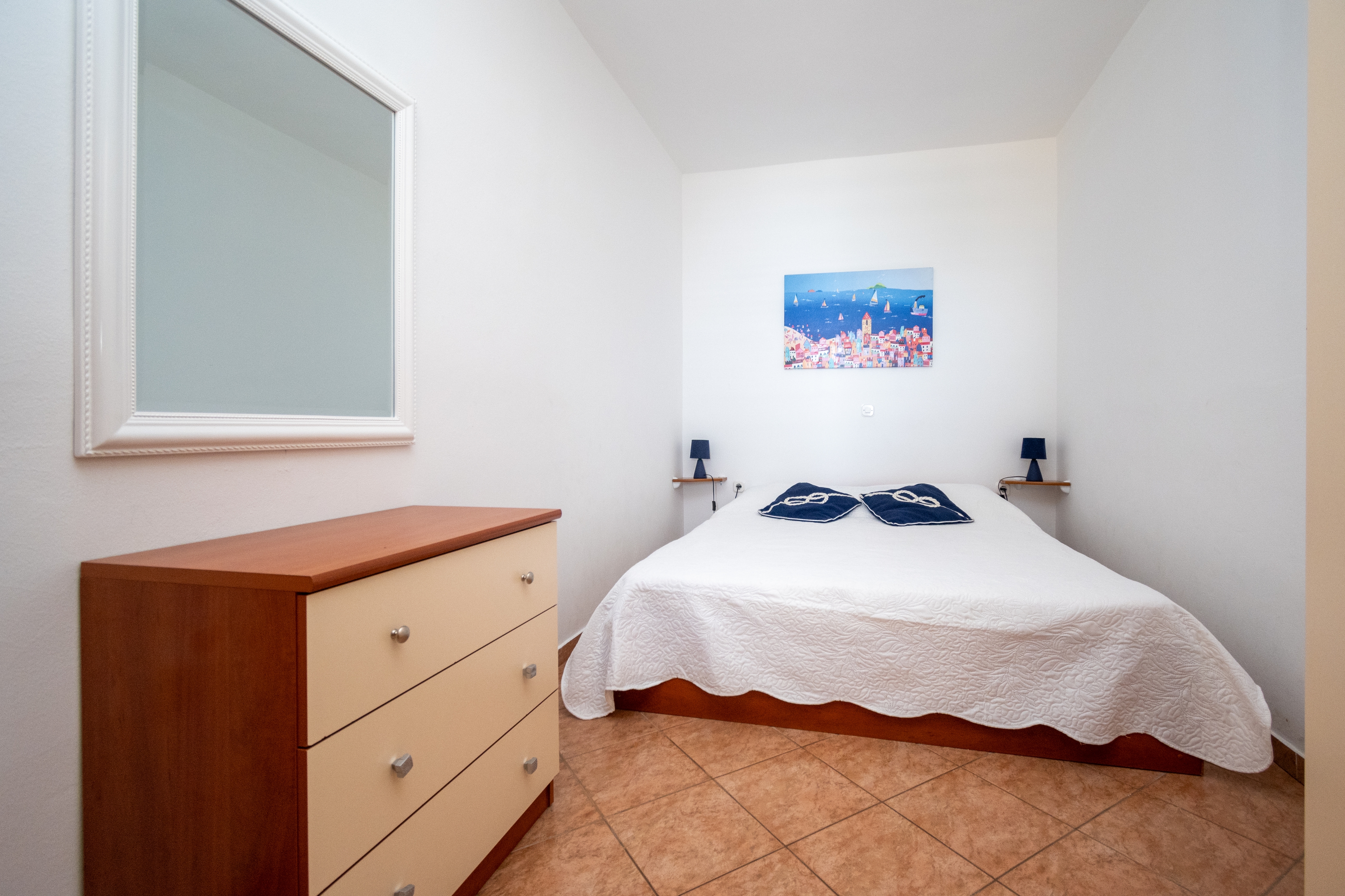 One bedroom apartment near beach Mandre, Pag  A-b