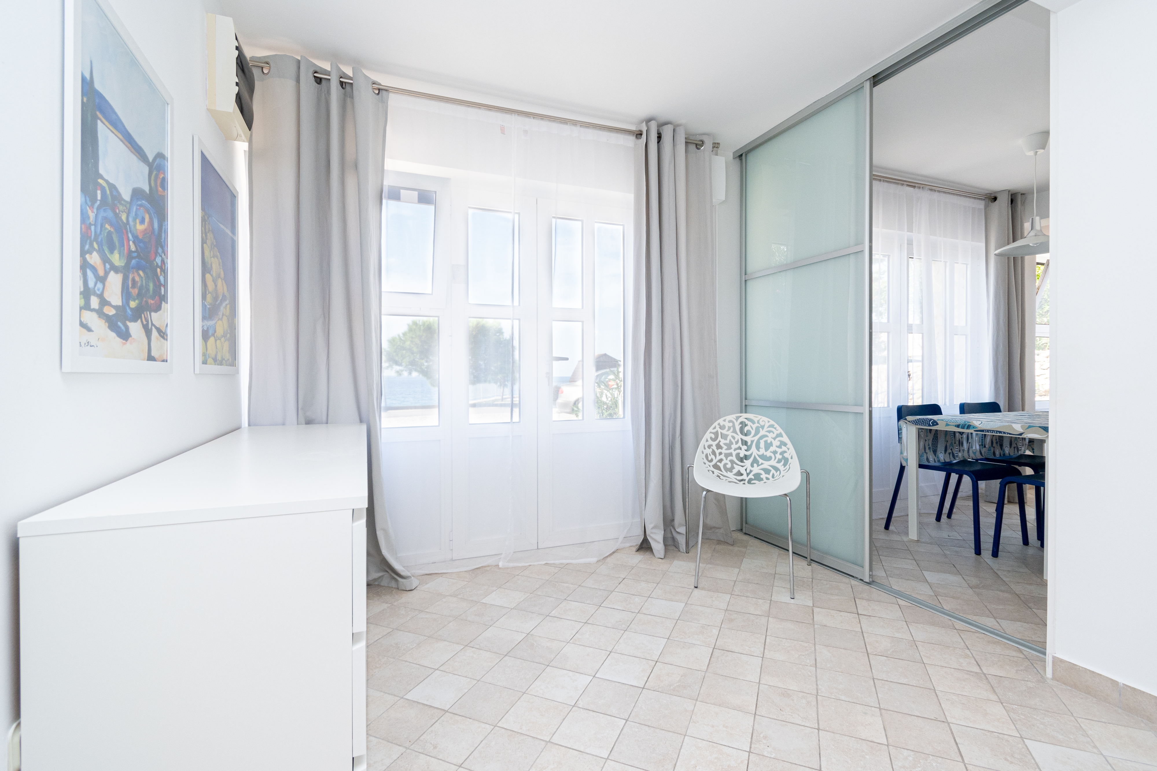 One bedroom apartment near beach Mandre, Pag  A-g
