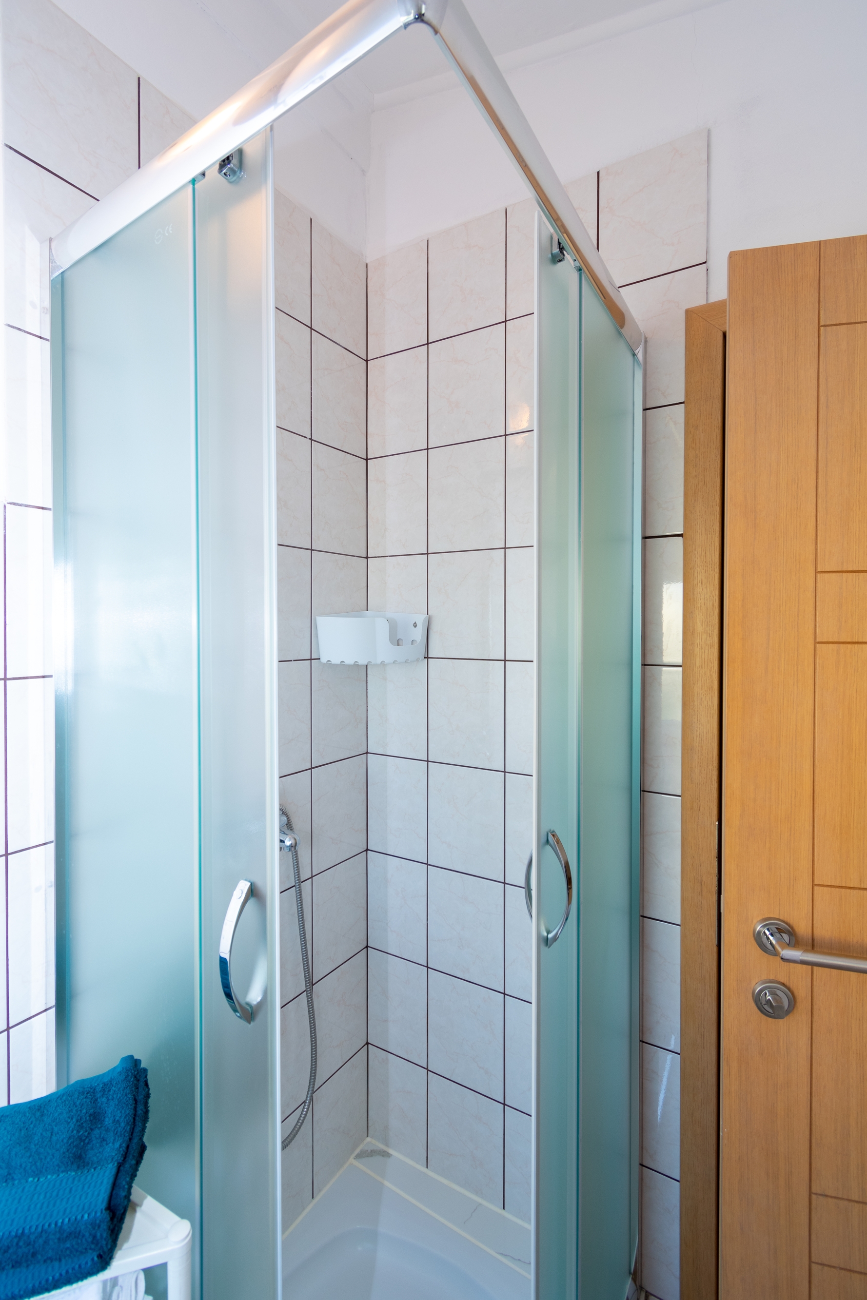 One bedroom apartment near beach Mandre, Pag  A-b