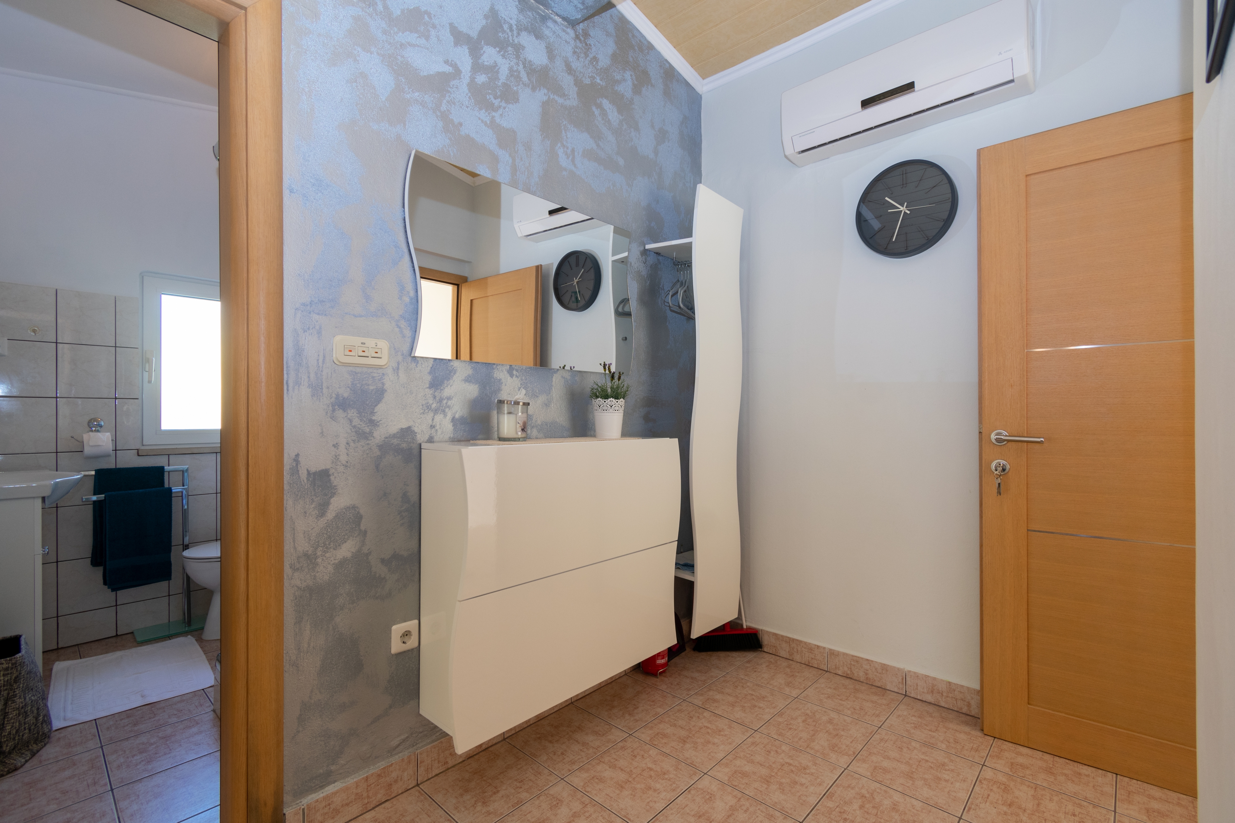 One bedroom apartment near beach Mandre, Pag  A-b