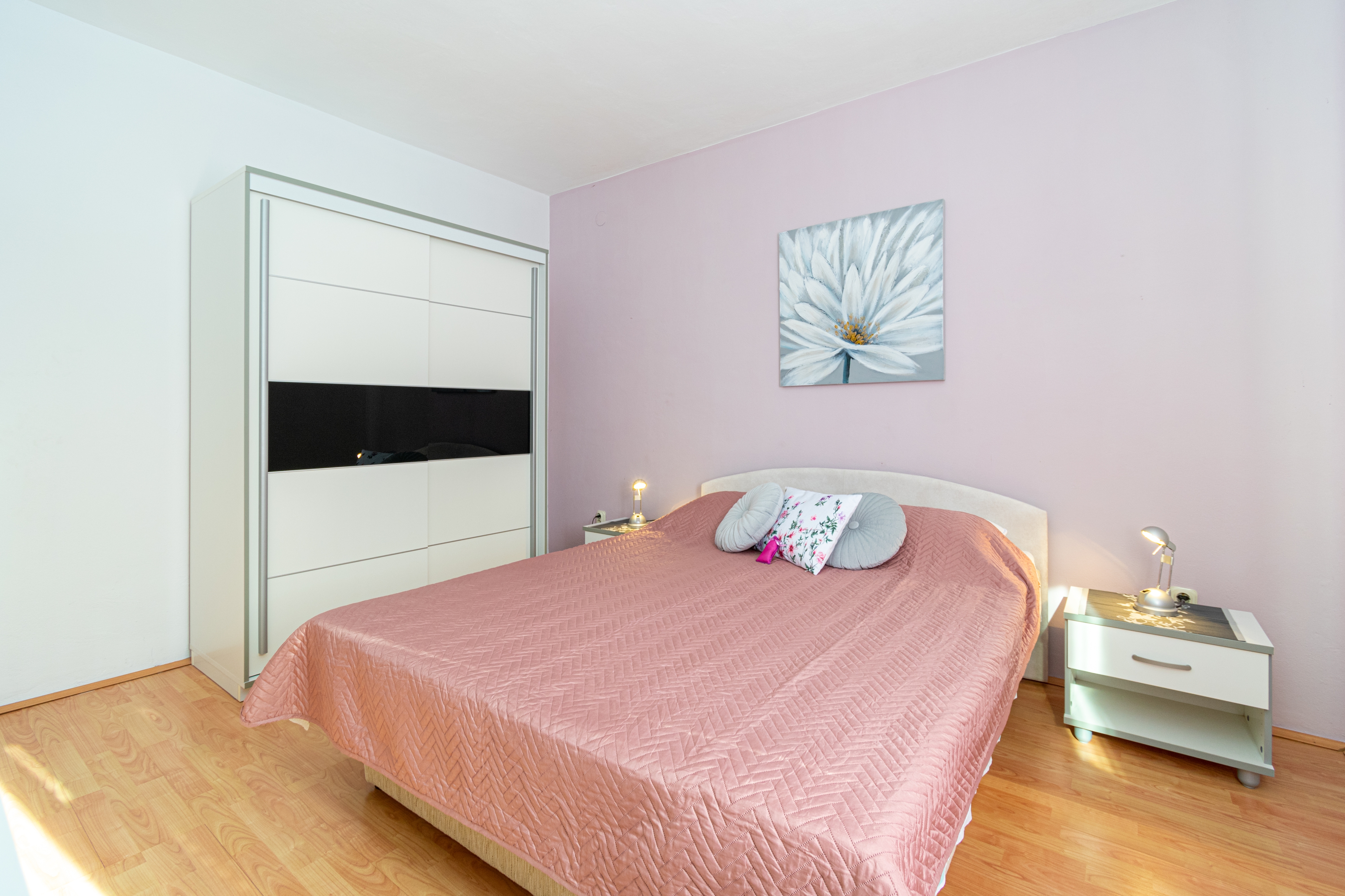 Two bedroom apartment near beach Mandre, Pag  A-d