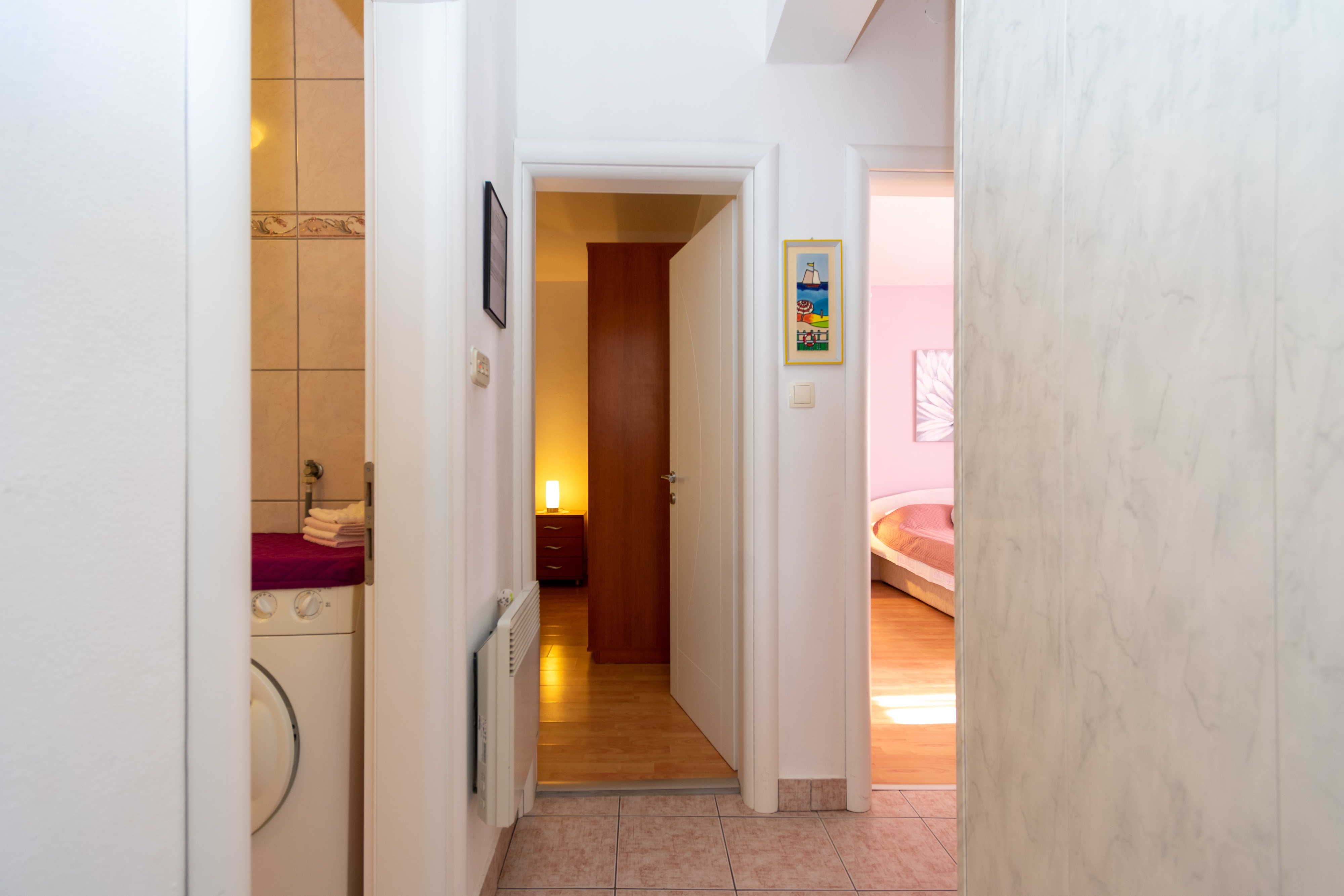 Two bedroom apartment near beach Mandre, Pag  A-d