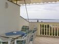Terrace Mandre, Terrace in the apartment, with a sea view and WiFi.