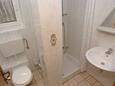 Ванная комната Mandre, Ванная комната в размещении типа apartment, Домашние животные допускаются и WiFi.
