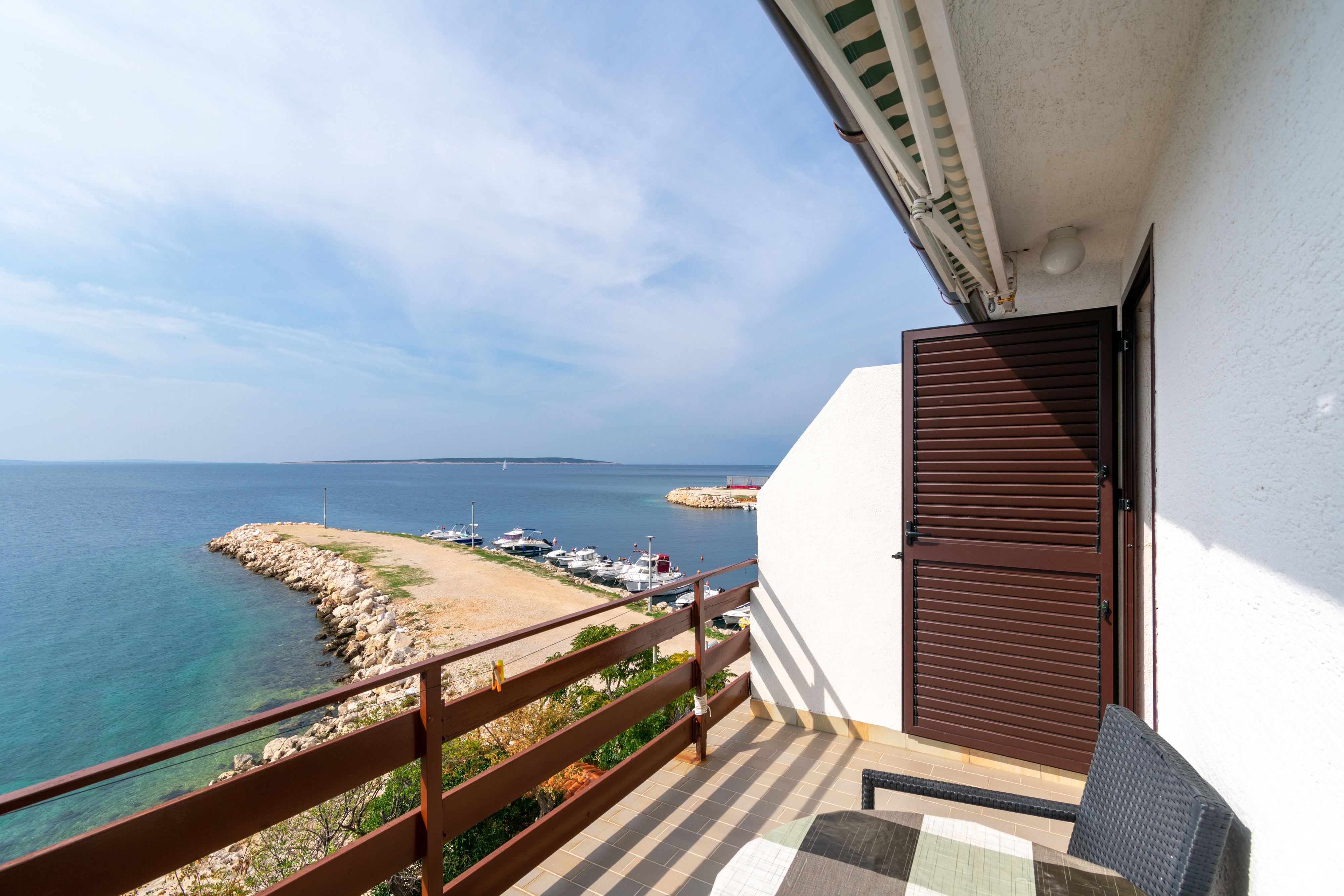 Studio flat near beach Mandre, Pag  AS-b