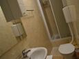 Koupelna 2 Stara Novalja, Koupelna 2 v ubytování typu apartment, domácí mazlíčci povoleni a WiFi.