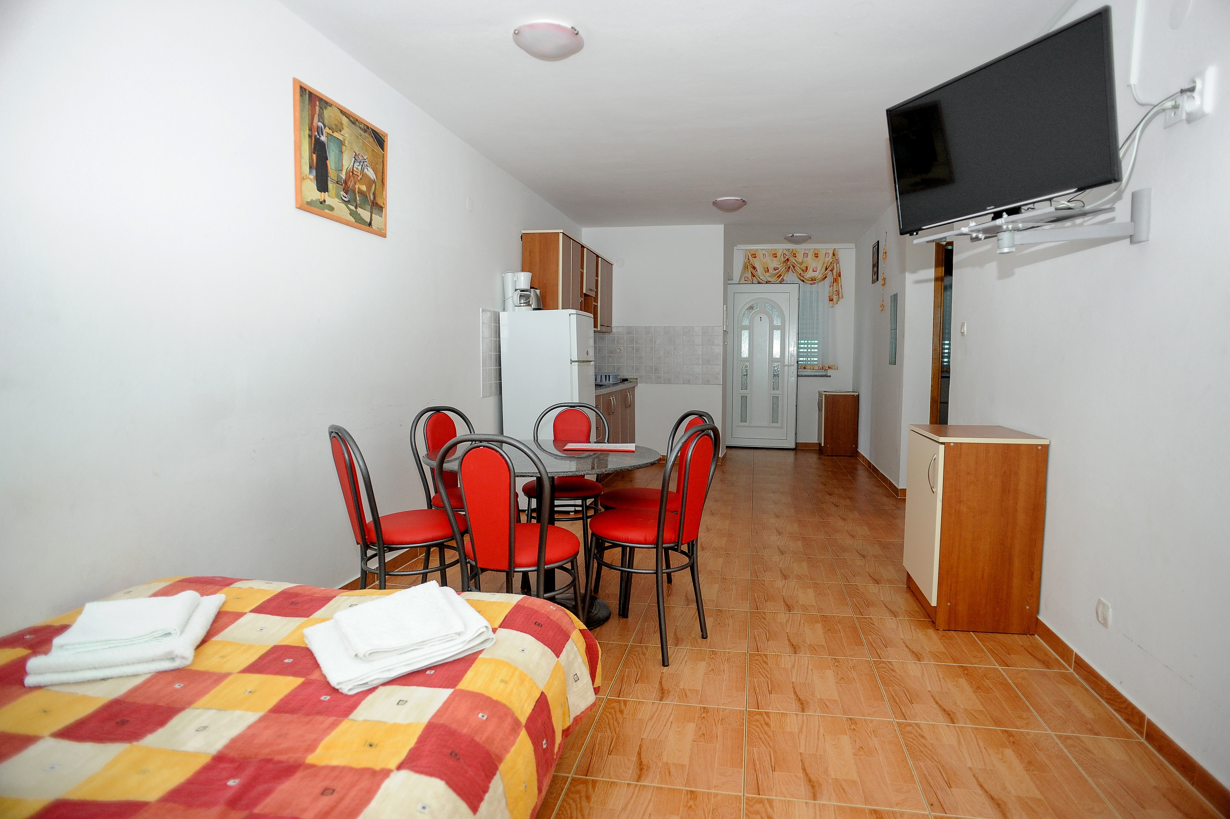 Two bedroom apartment with terrace and sea view Caska, Pag (A-4109-a)