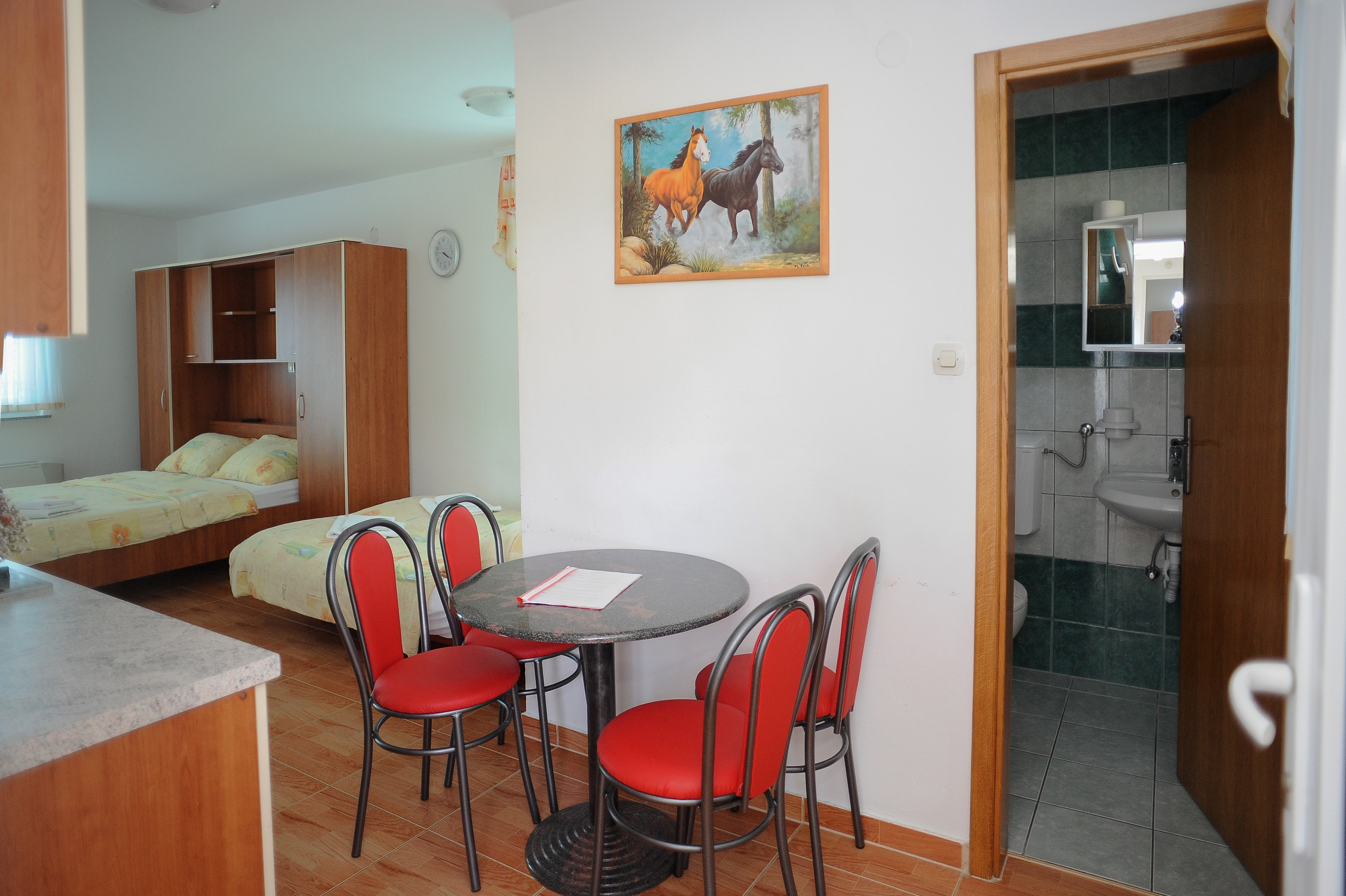 Studio flat with terrace and sea view Caska, Pag (AS-4109-b)