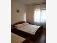 Metajna, Dormitorio in the apartment, air condition available y WiFi.