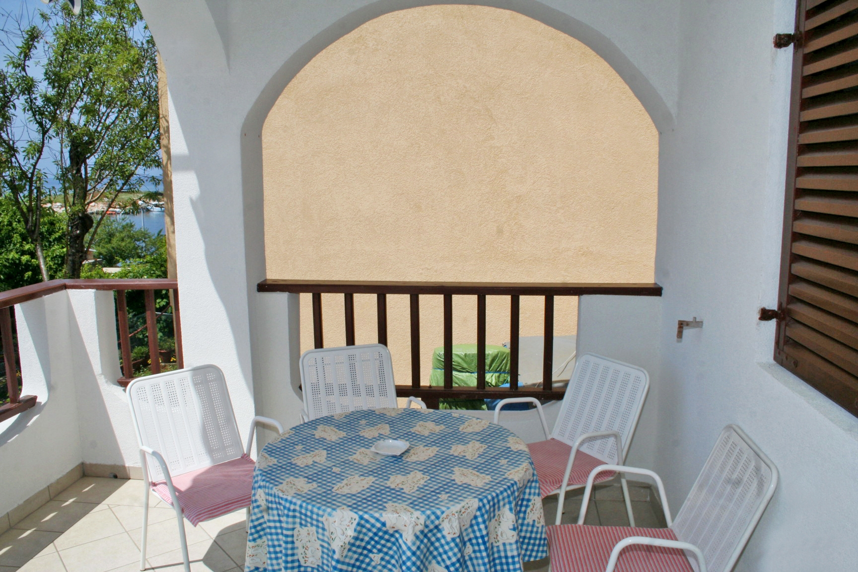 One bedroom apartment near beach Mandre, Pag (A-4123-a) One bedroom apartment near beach Mandre, Pag (A-4123-a)