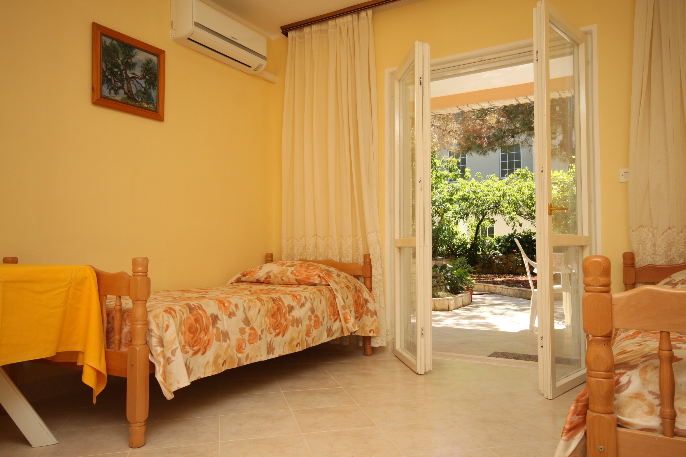 One bedroom apartment with terrace Novalja (Pag) (A-4124-d)