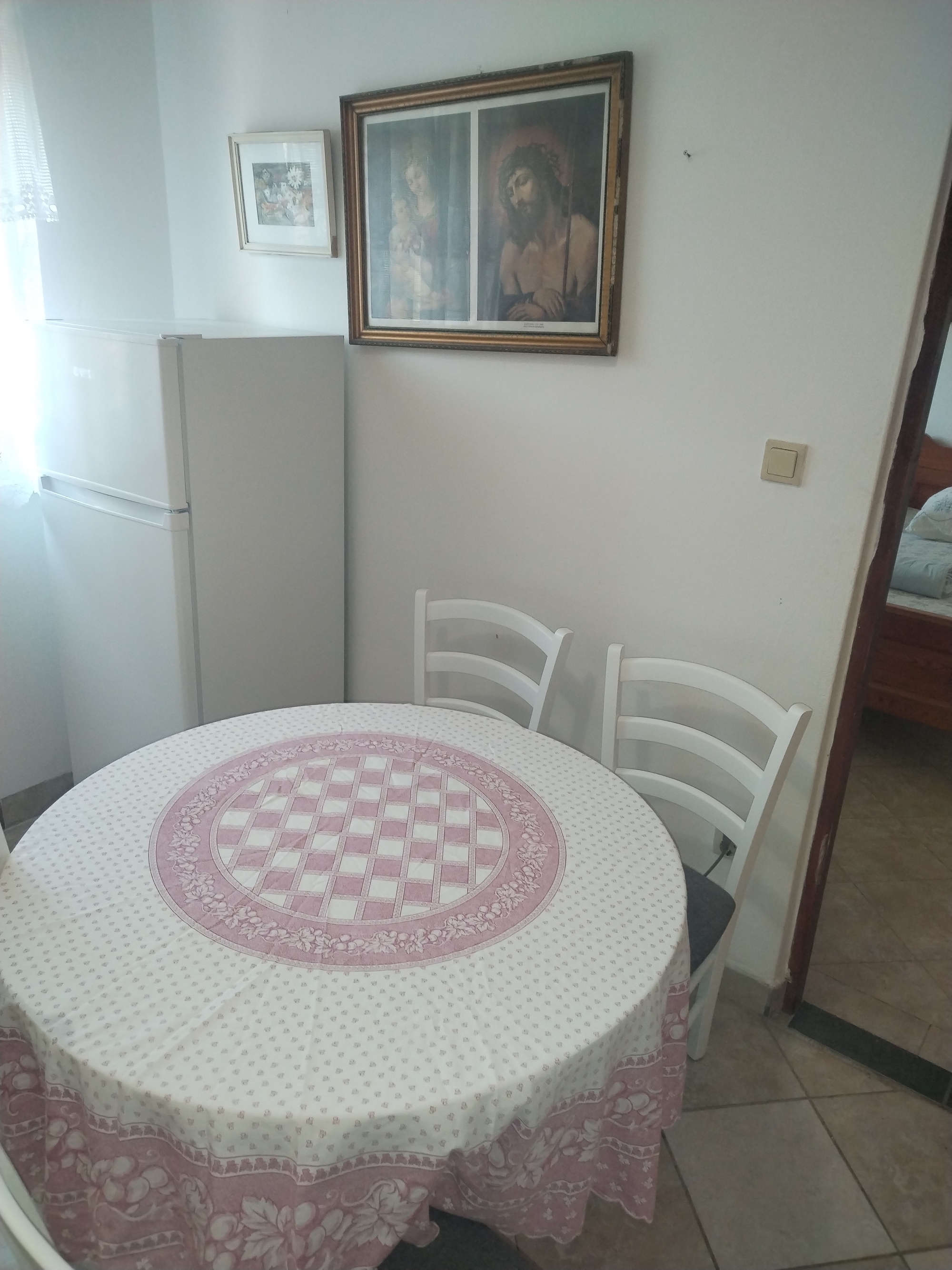 Two bedroom apartment near beach Zubovići, Pag  A-b