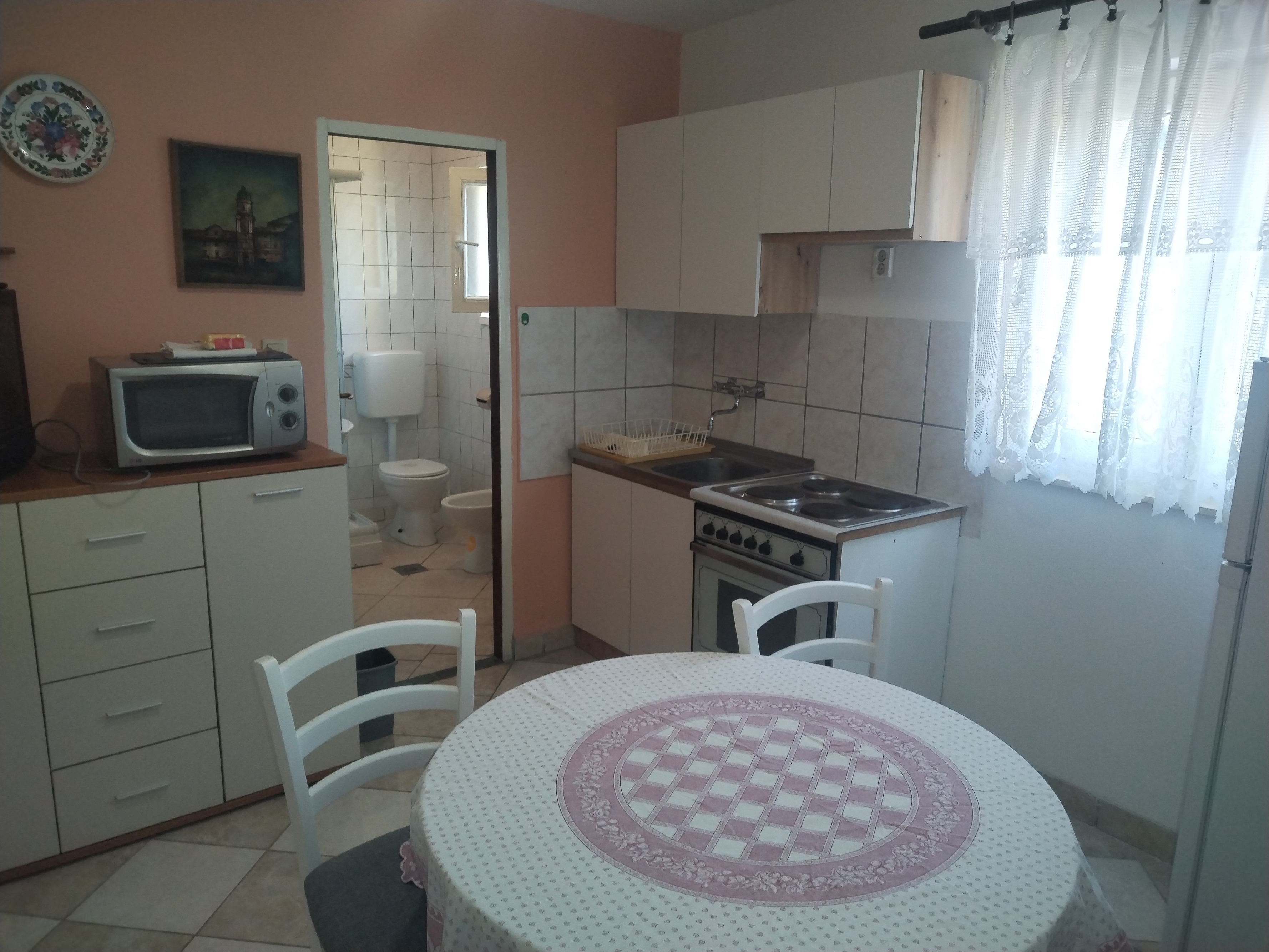 Two bedroom apartment near beach Zubovići, Pag  A-b