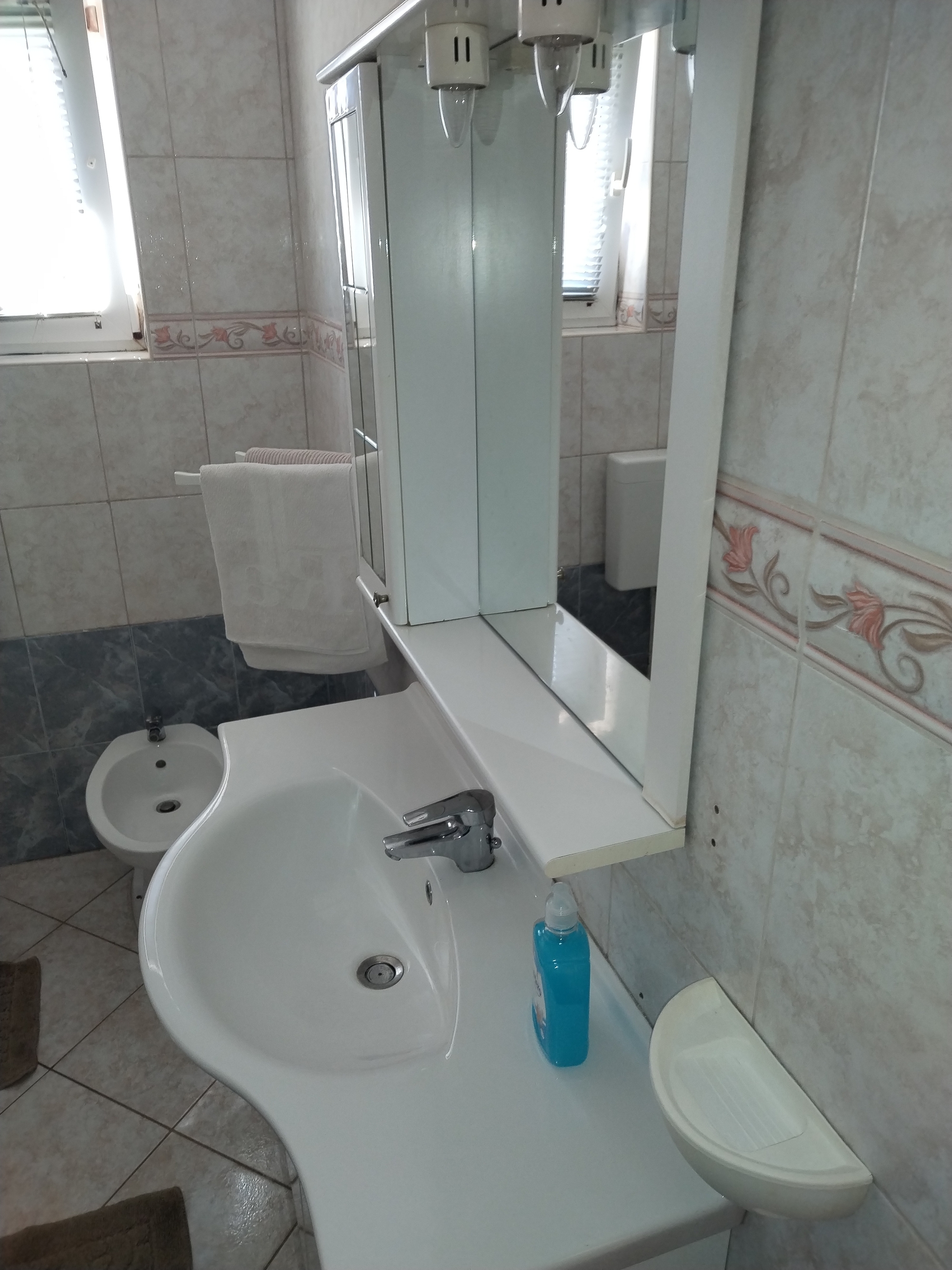 One bedroom apartment near beach Zubovići, Pag  A-c