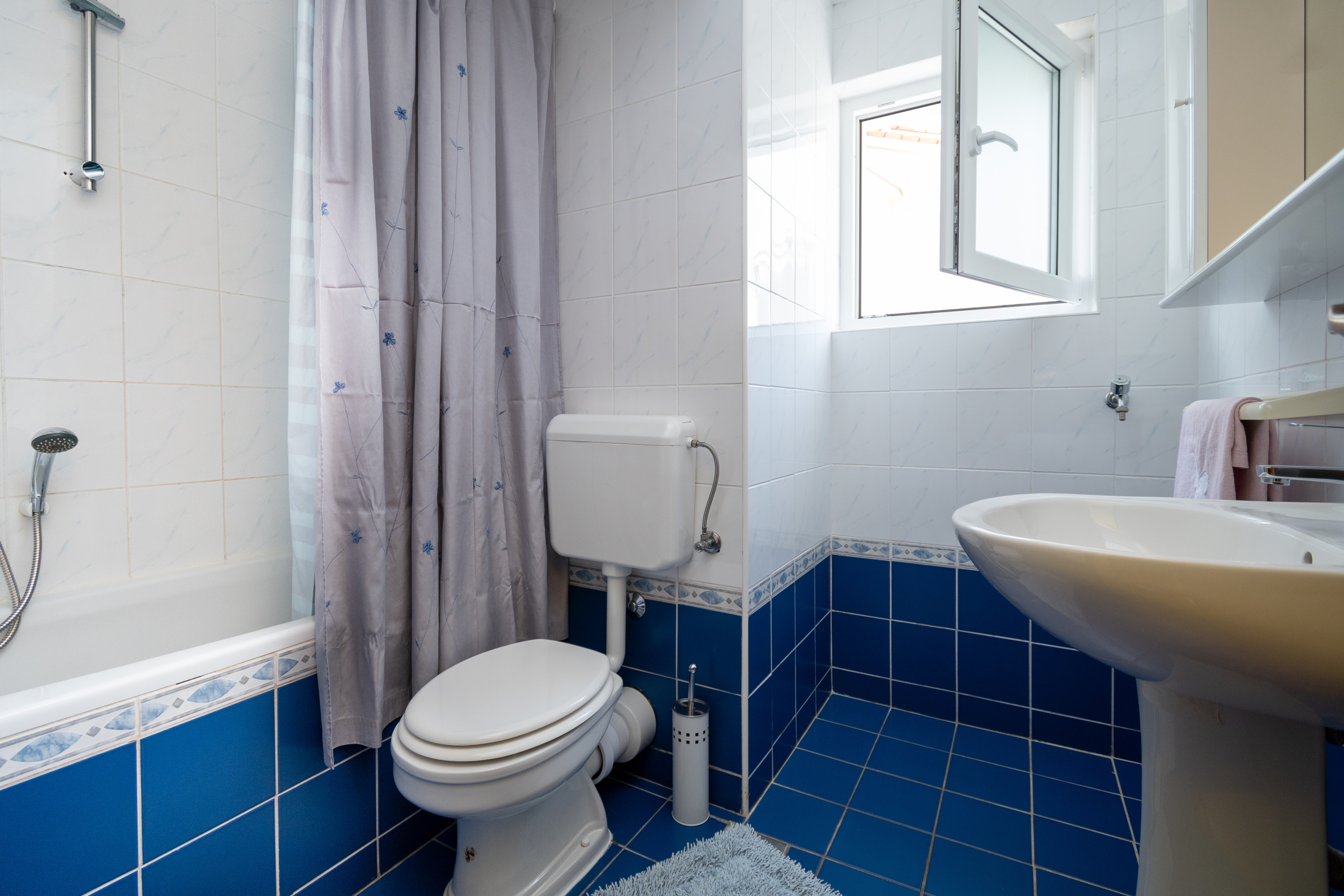 Two bedroom apartment with terrace Novalja, Pag  A-a