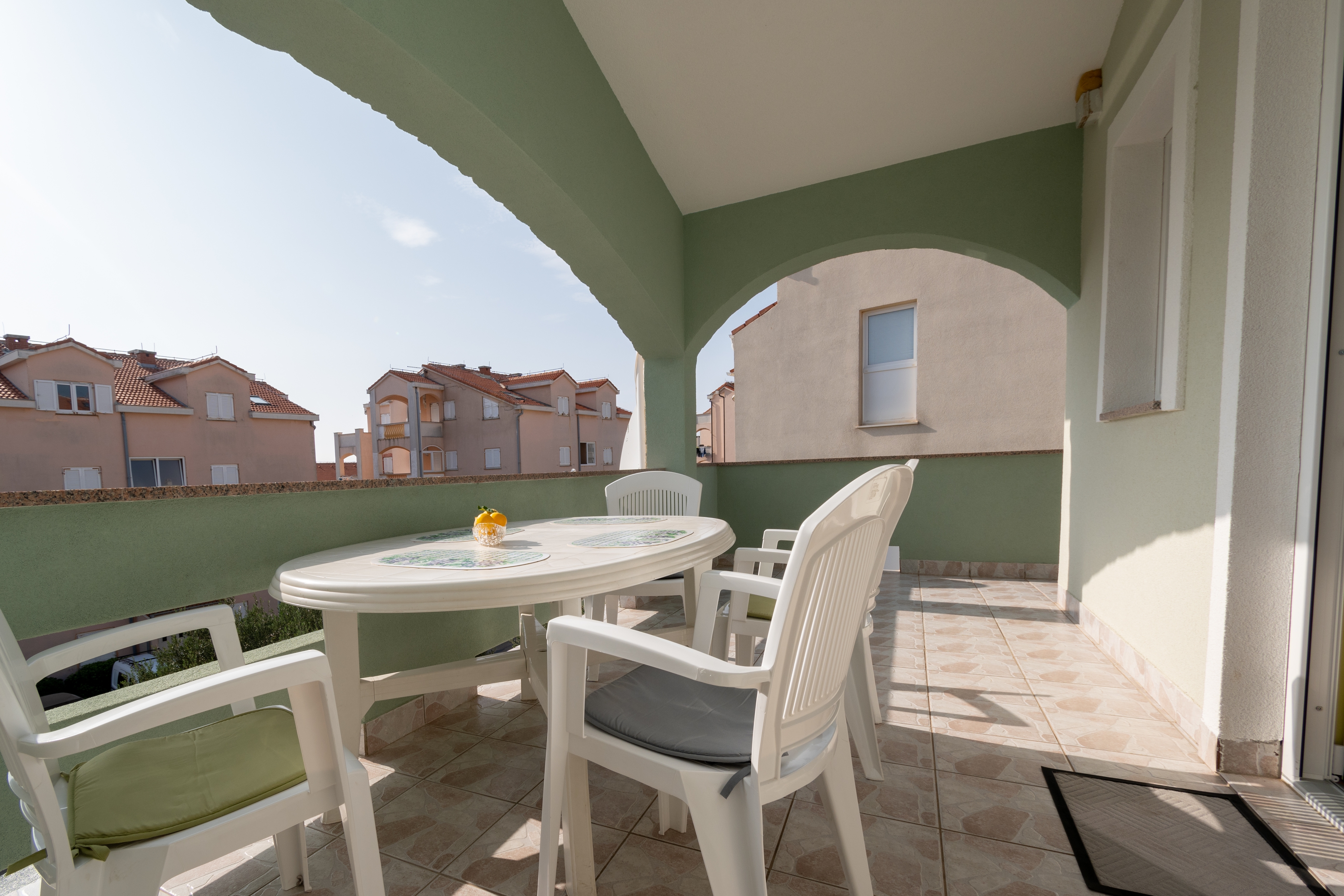 Two bedroom apartment with terrace Novalja, Pag  A-a