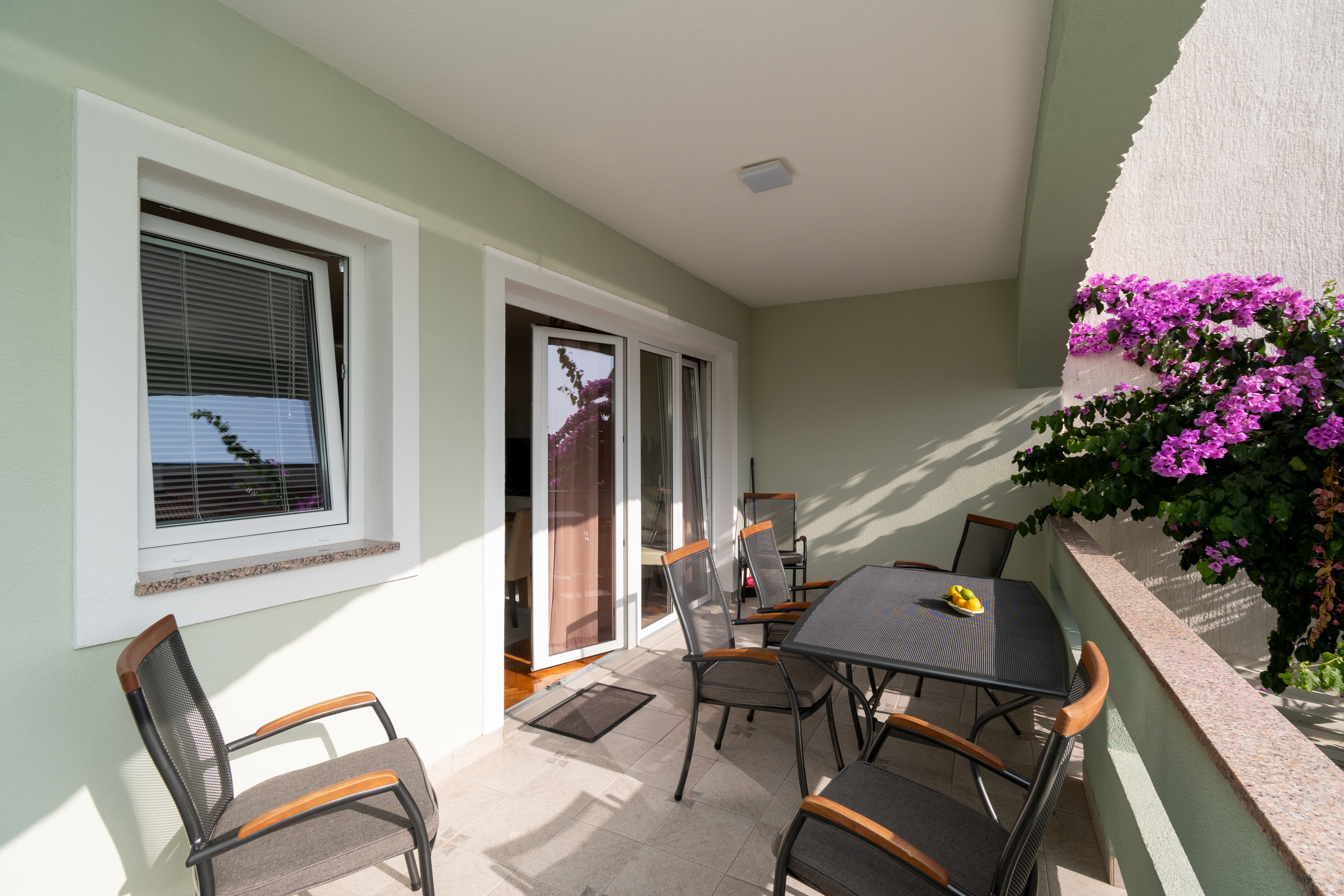 Two bedroom apartment with terrace Novalja, Pag  A-b
