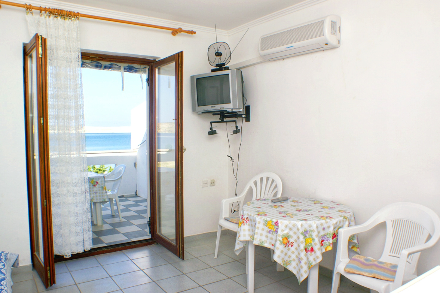 Studio flat near beach Kustići, Pag (AS-4129-a) Studio flat near beach Kustići, Pag (AS-4129-a)