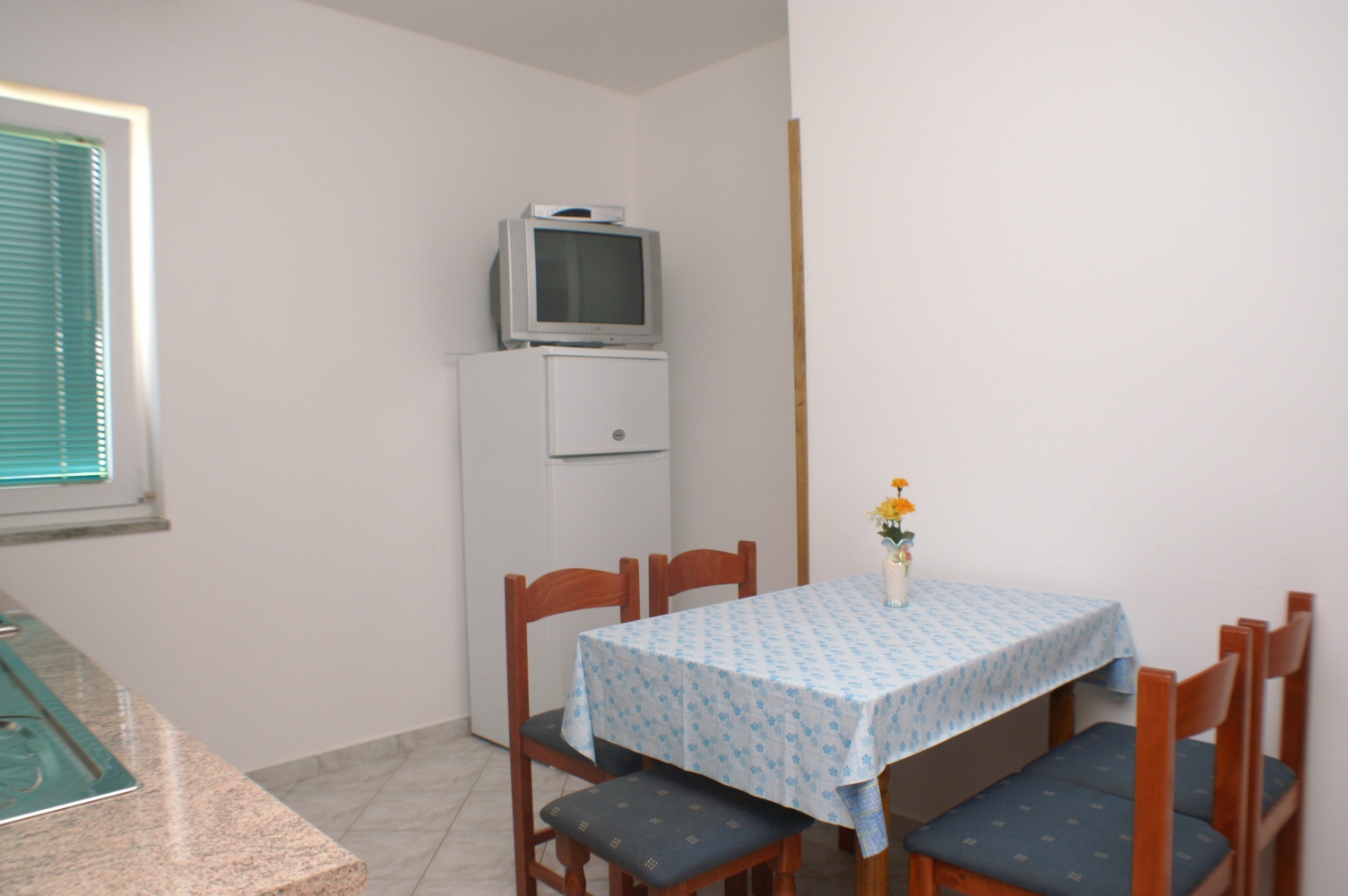 One bedroom apartment with terrace and sea view Zubovići, Pag (A-4130-b)
