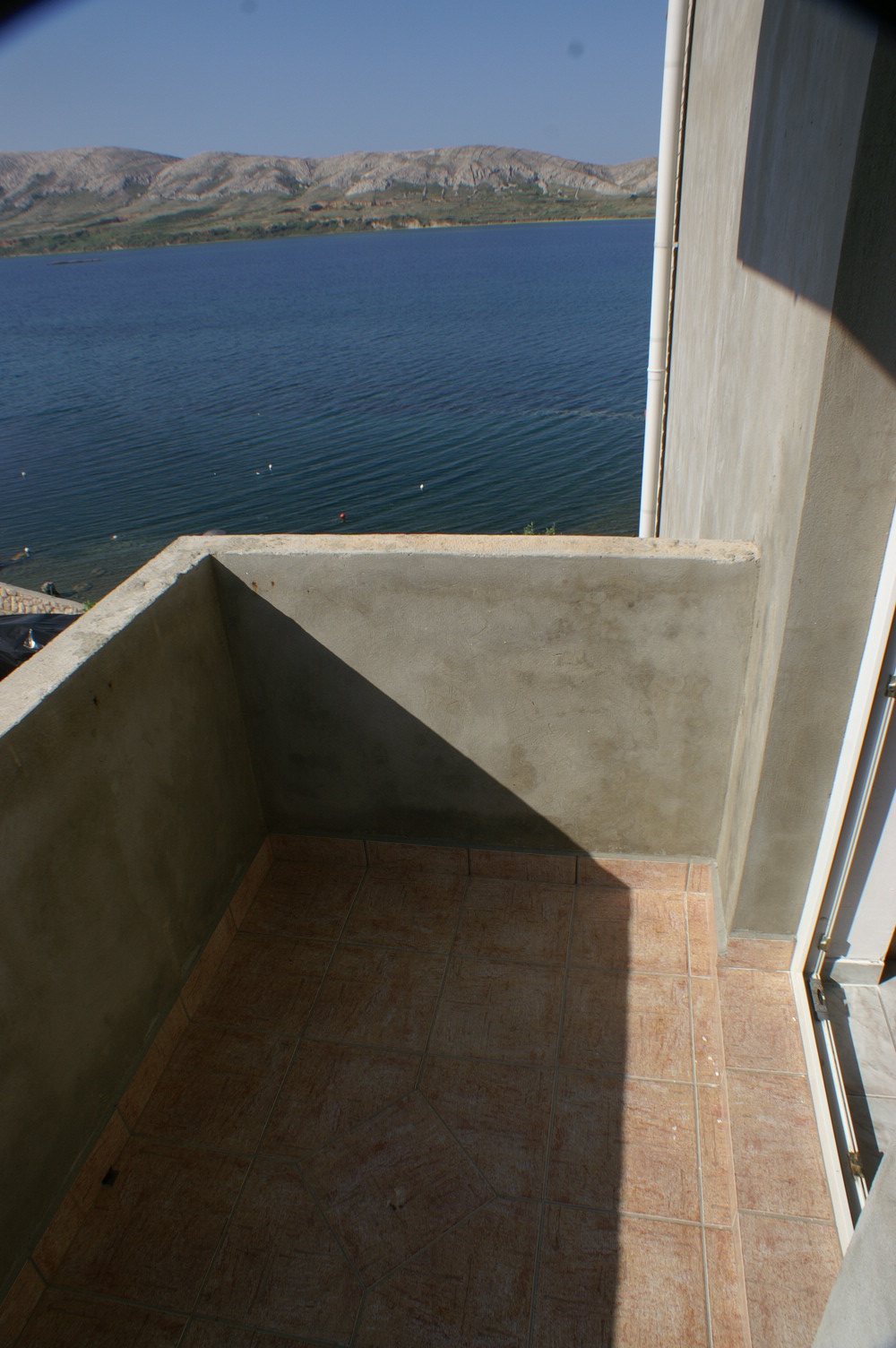 Two bedroom apartment with terrace and sea view Zubovići, Pag  A-e