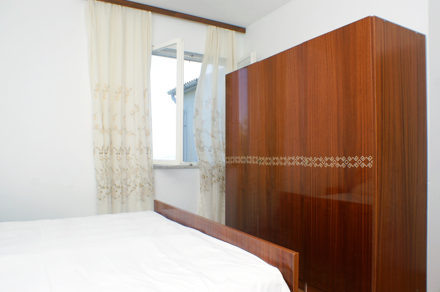 Two bedroom apartment with balcony and sea view Vlašići, Pag  A-a