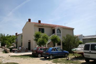 Property Pag, Pag, Property 4135 - Apartments with pebble beach.