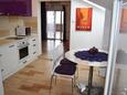 Dining room Smokvica, Dining room in the apartment, dopusteni kucni ljubimci i WIFI.