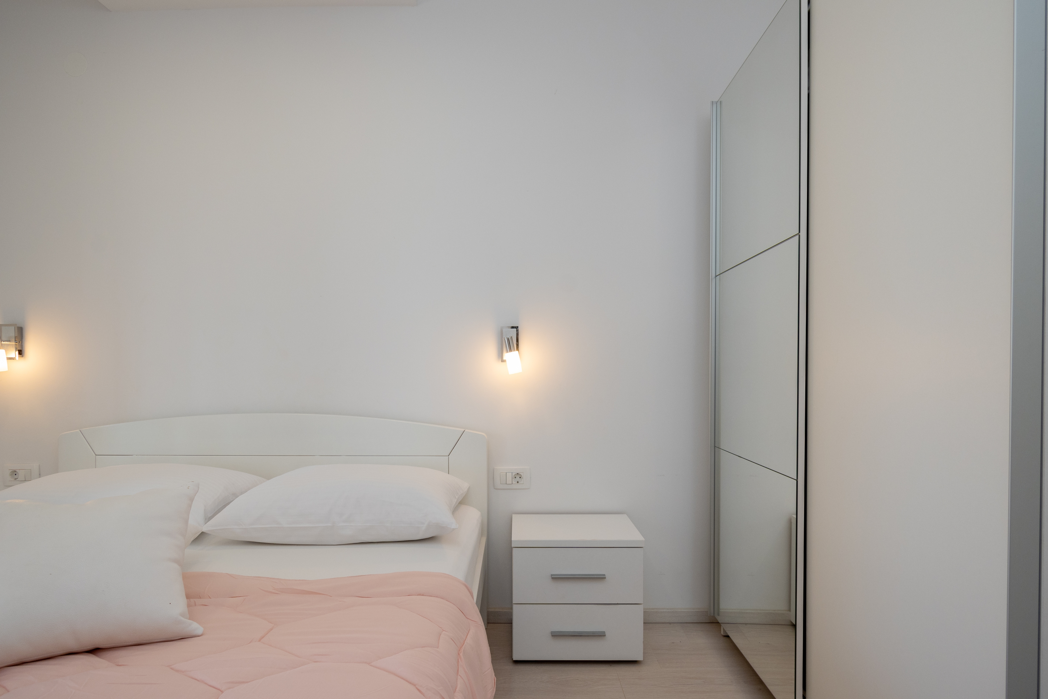 One bedroom apartment with terrace and sea view Zubovići, Pag  A-a