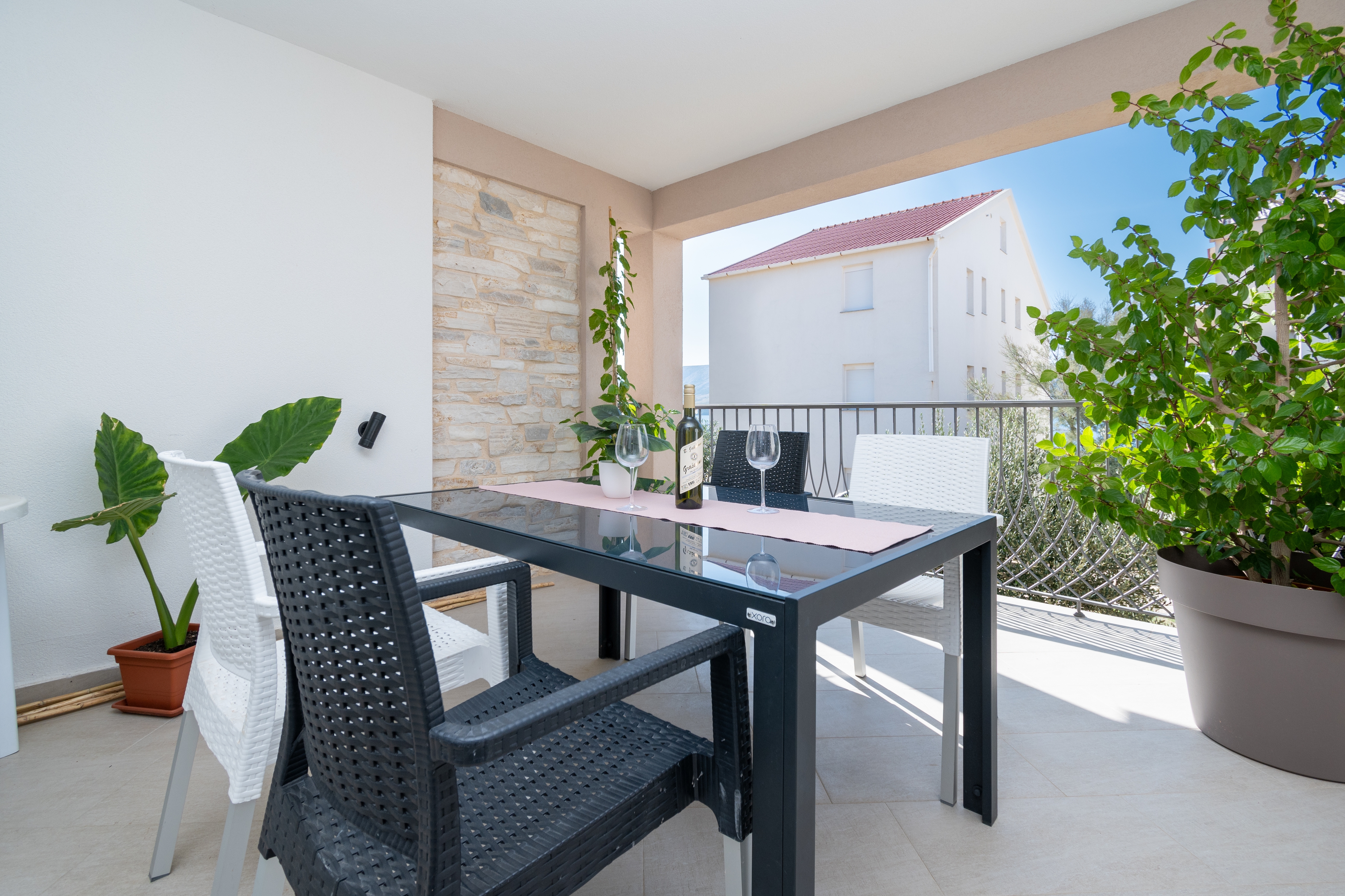 One bedroom apartment with terrace and sea view Zubovići, Pag  A-a
