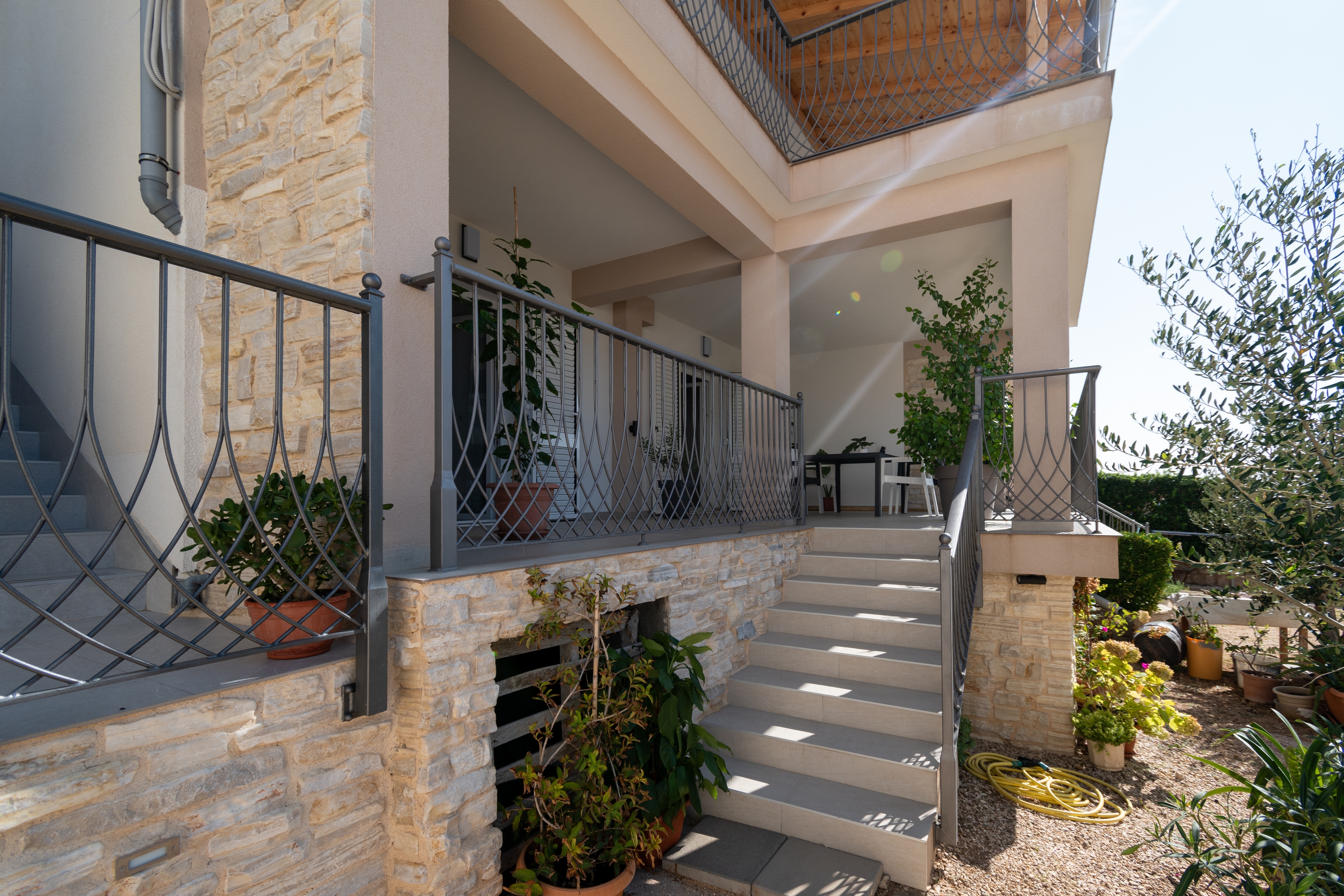 One bedroom apartment with terrace and sea view Zubovići, Pag  A-a