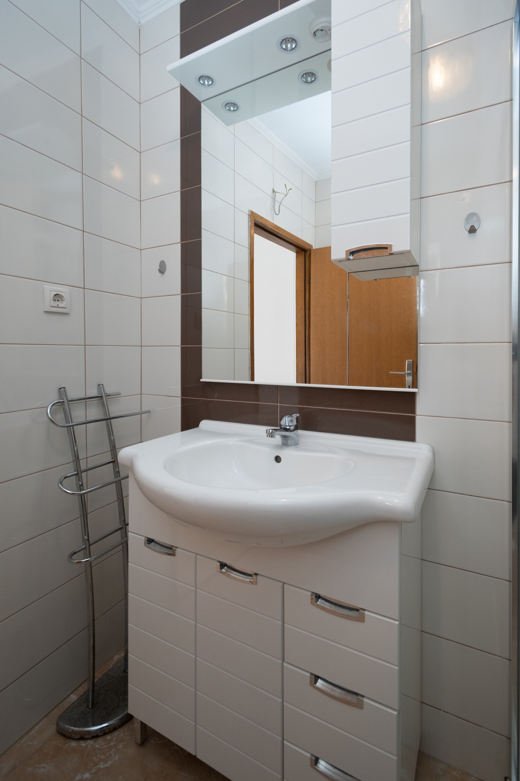 Studio flat with terrace and sea view Zubovići, Pag  AS-b