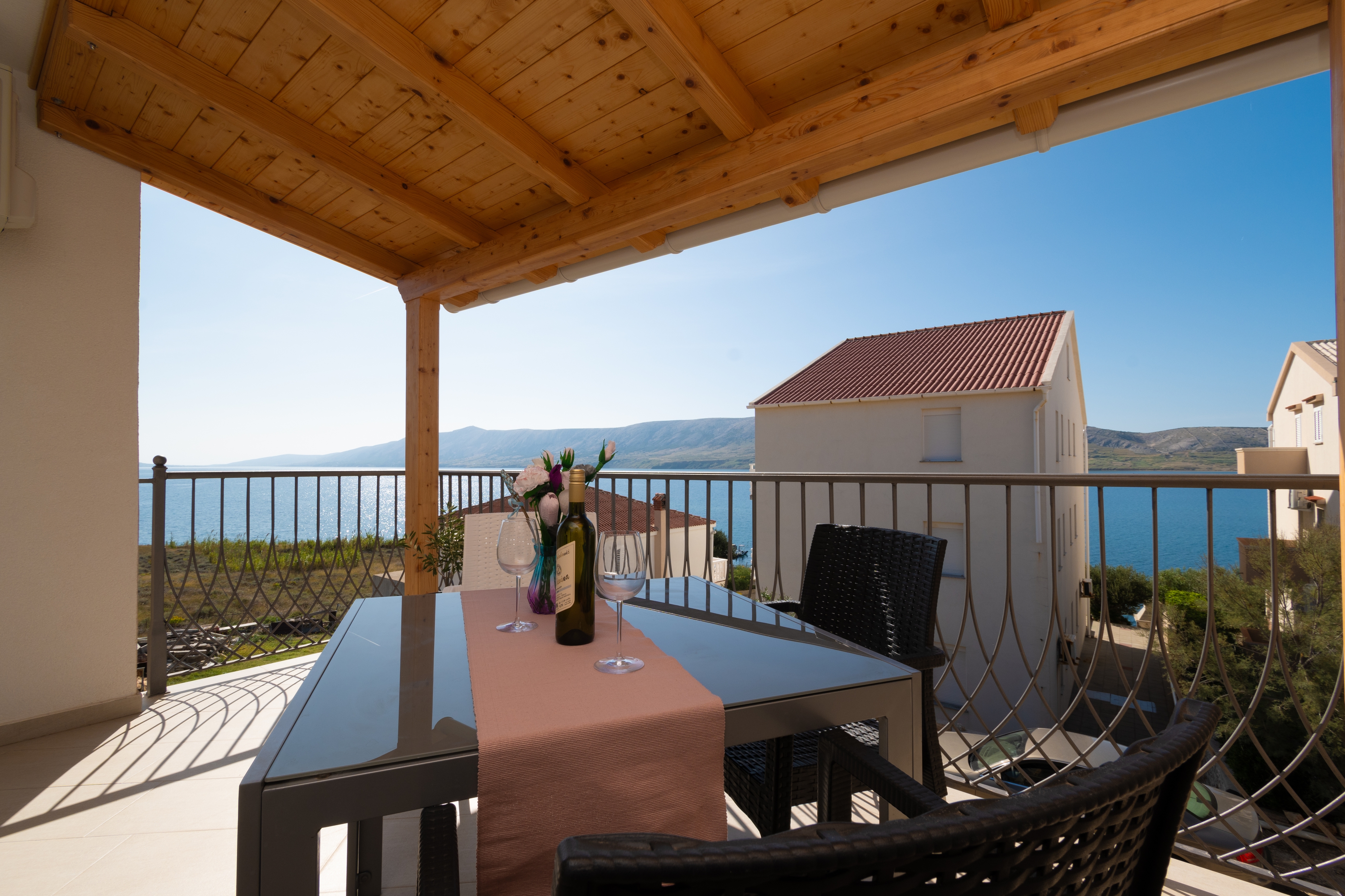 Studio flat with terrace and sea view Zubovići, Pag  AS-b
