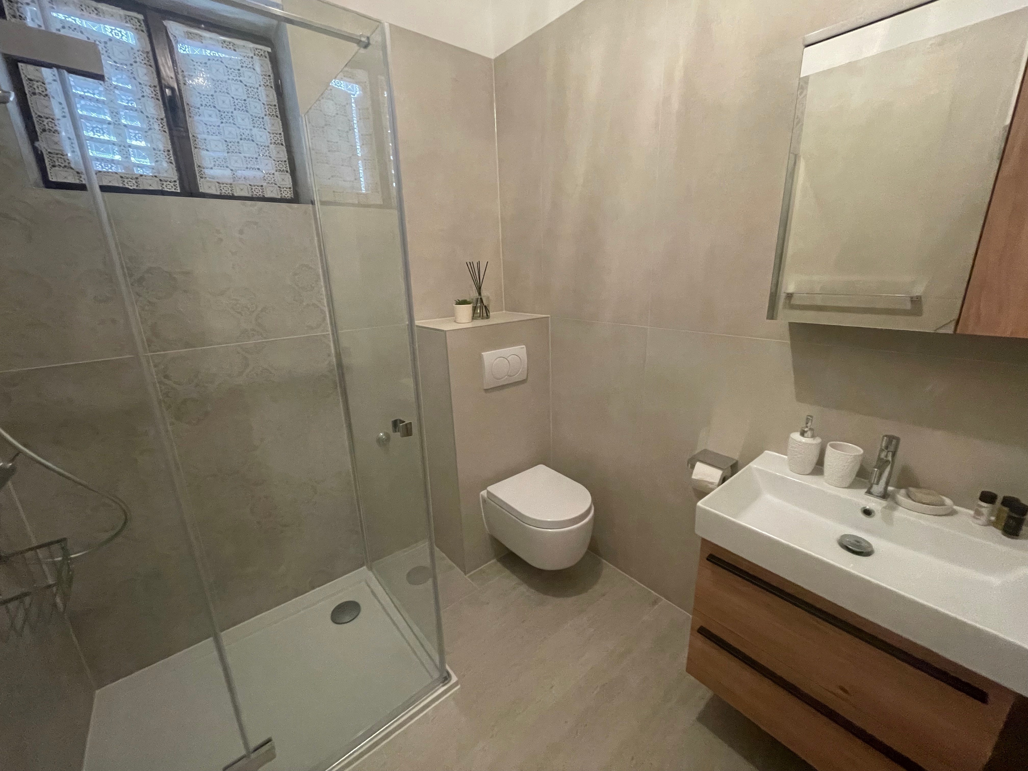 Two bedroom apartment near beach Stara Novalja, Pag  A-a