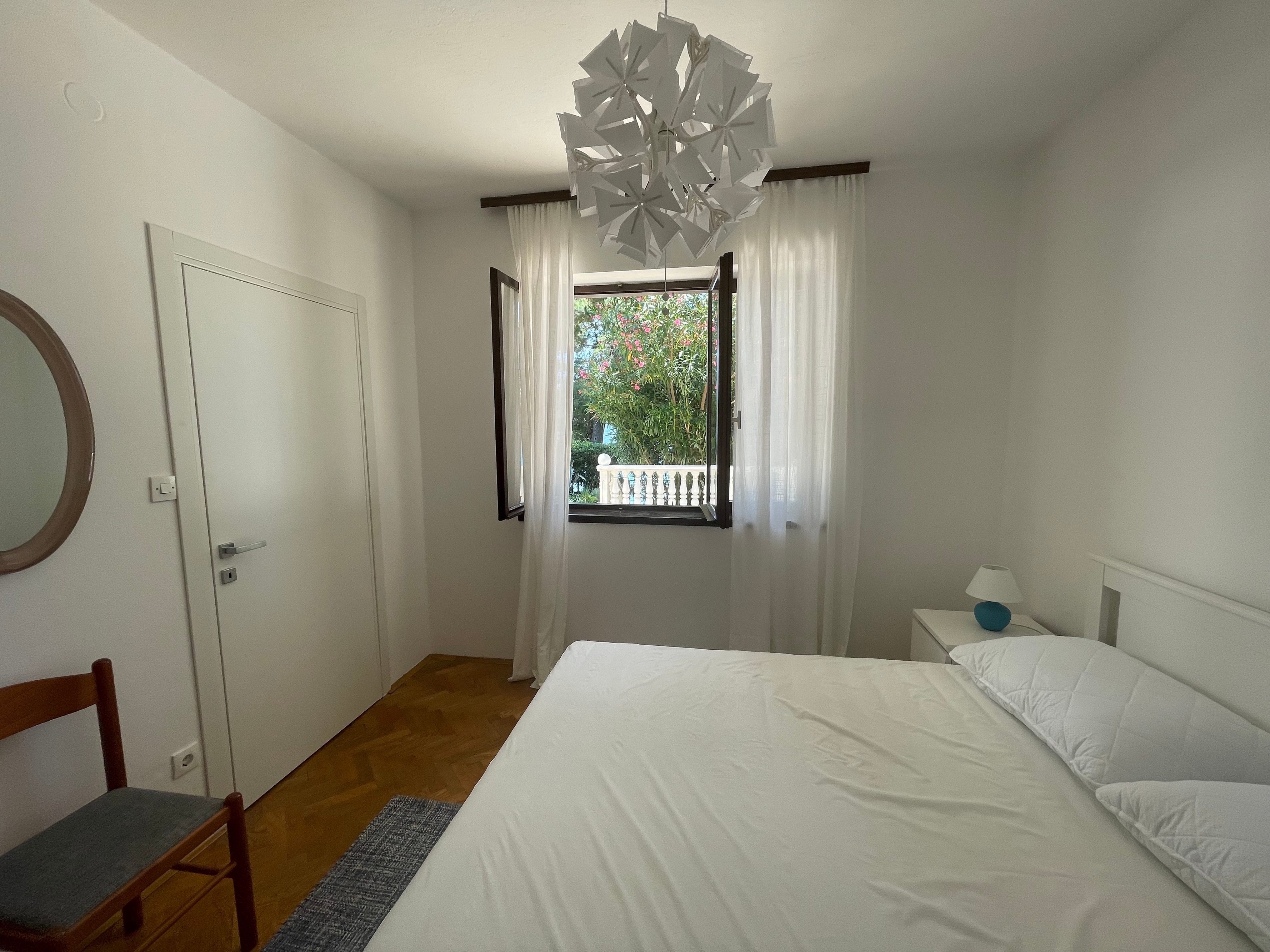 Two bedroom apartment near beach Stara Novalja, Pag  A-a