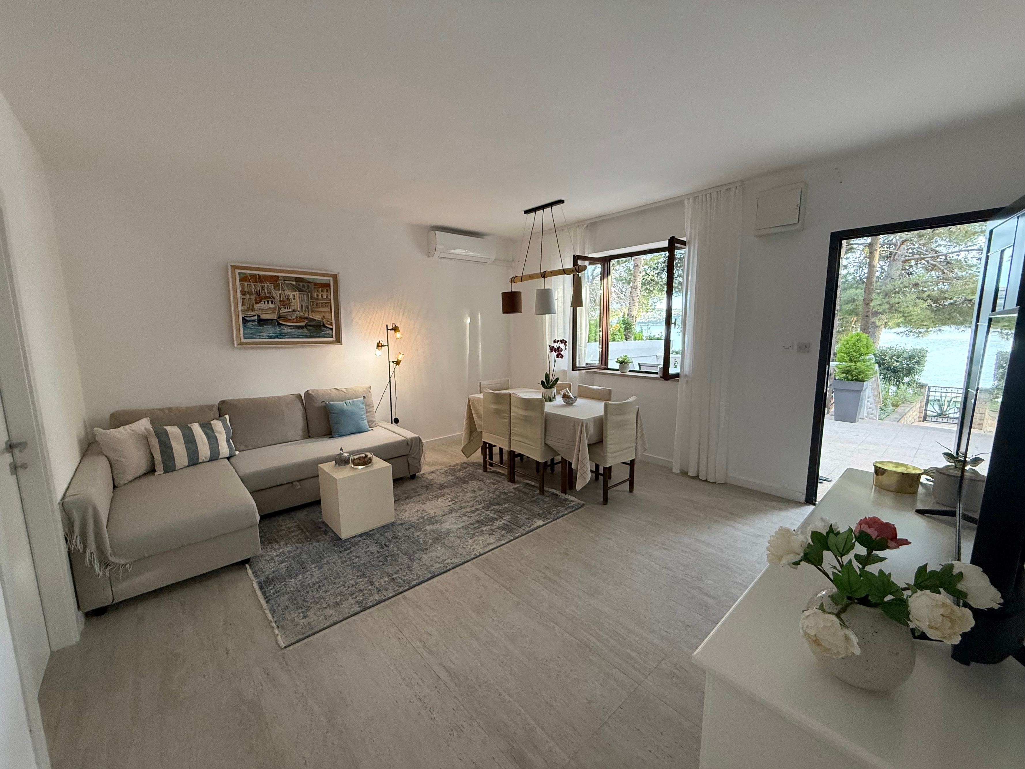 Two bedroom apartment near beach Stara Novalja, Pag (A-4143-a) Two bedroom apartment near beach Stara Novalja, Pag (A-4143-a)