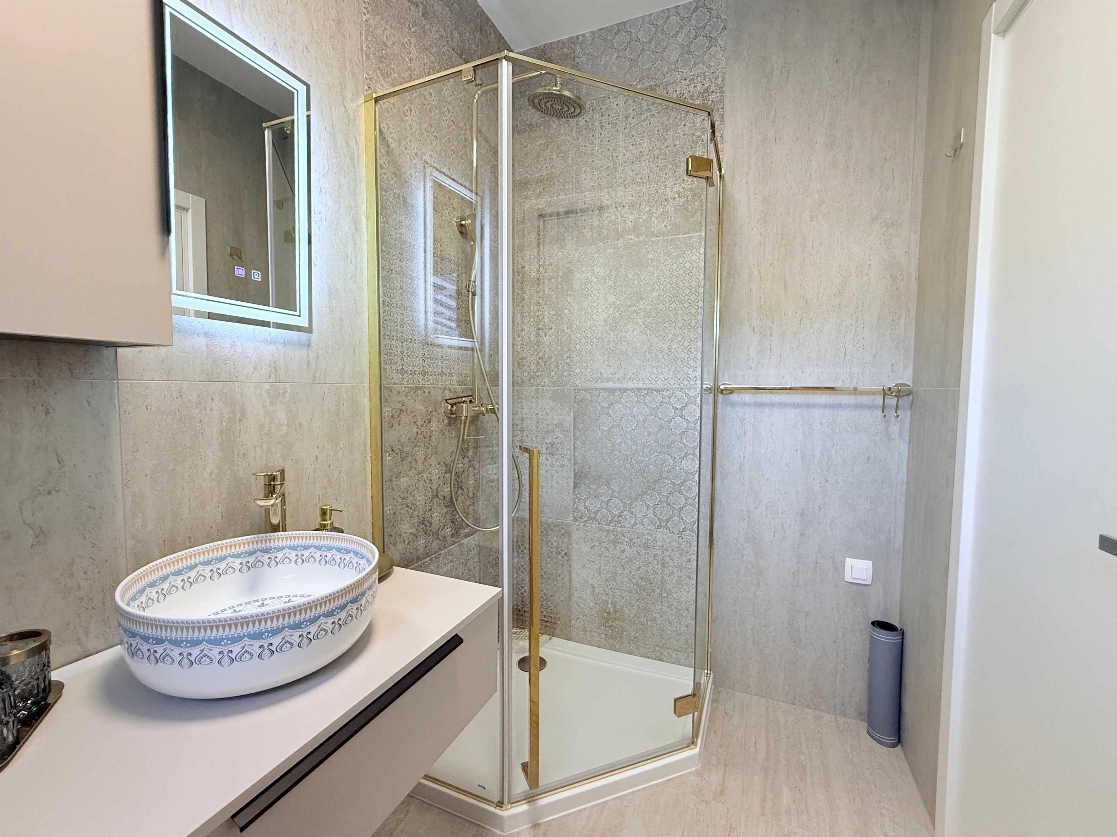 Two bedroom apartment near beach Stara Novalja, Pag  A-b