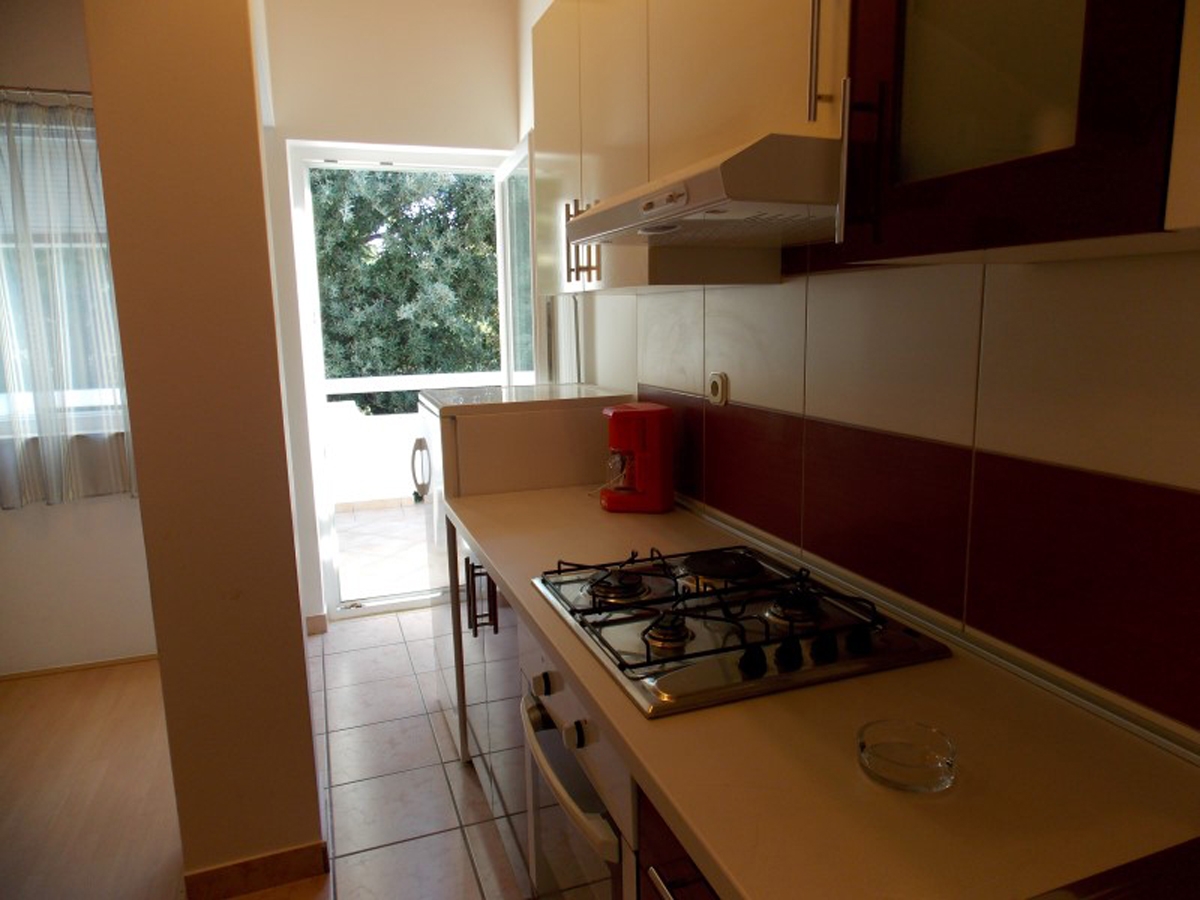 One bedroom apartment near beach Stara Novalja, Pag  A-e