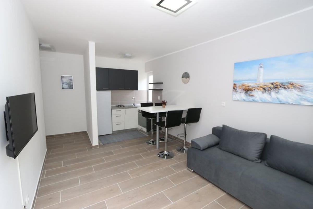 One bedroom apartment near beach Stara Novalja, Pag  A-f