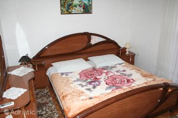 Bedroom Vlašići, Bedroom in the room.