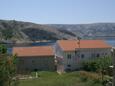 Metajna, Shared terrace - view in the apartment, (pet friendly) and WiFi.