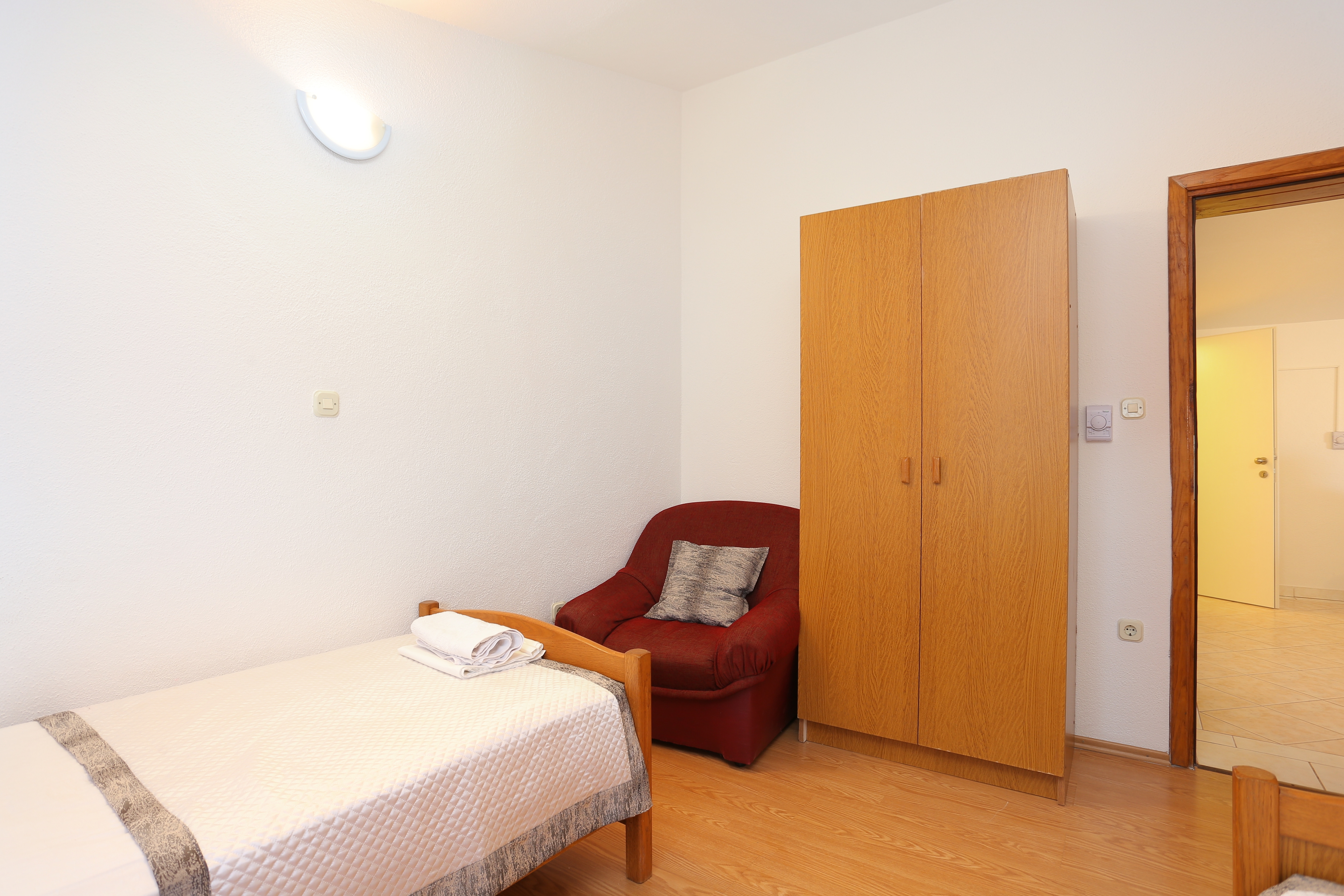 Two bedroom apartment with terrace and sea view Rogoznica  A-a