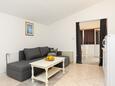 Rogoznica, Obývací pokoj v ubytování typu apartment, s klimatizací a WiFi.